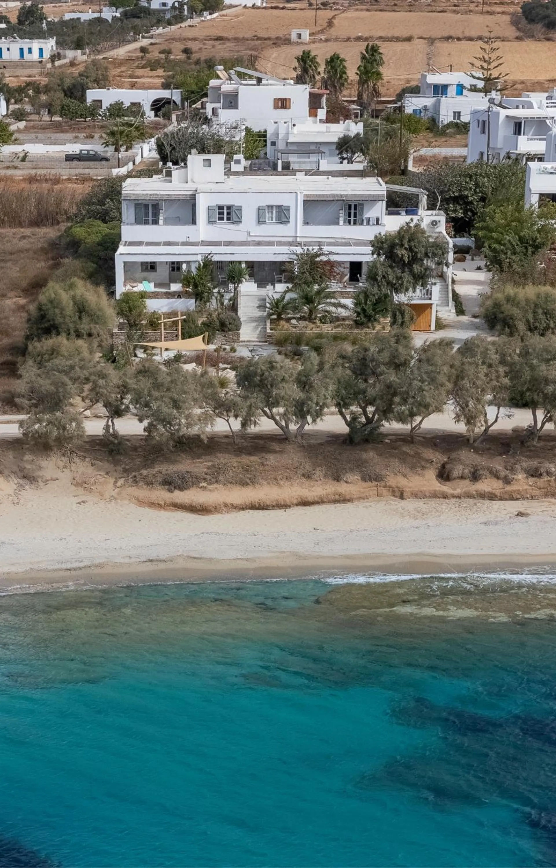 Property building in Thalassa Naxos