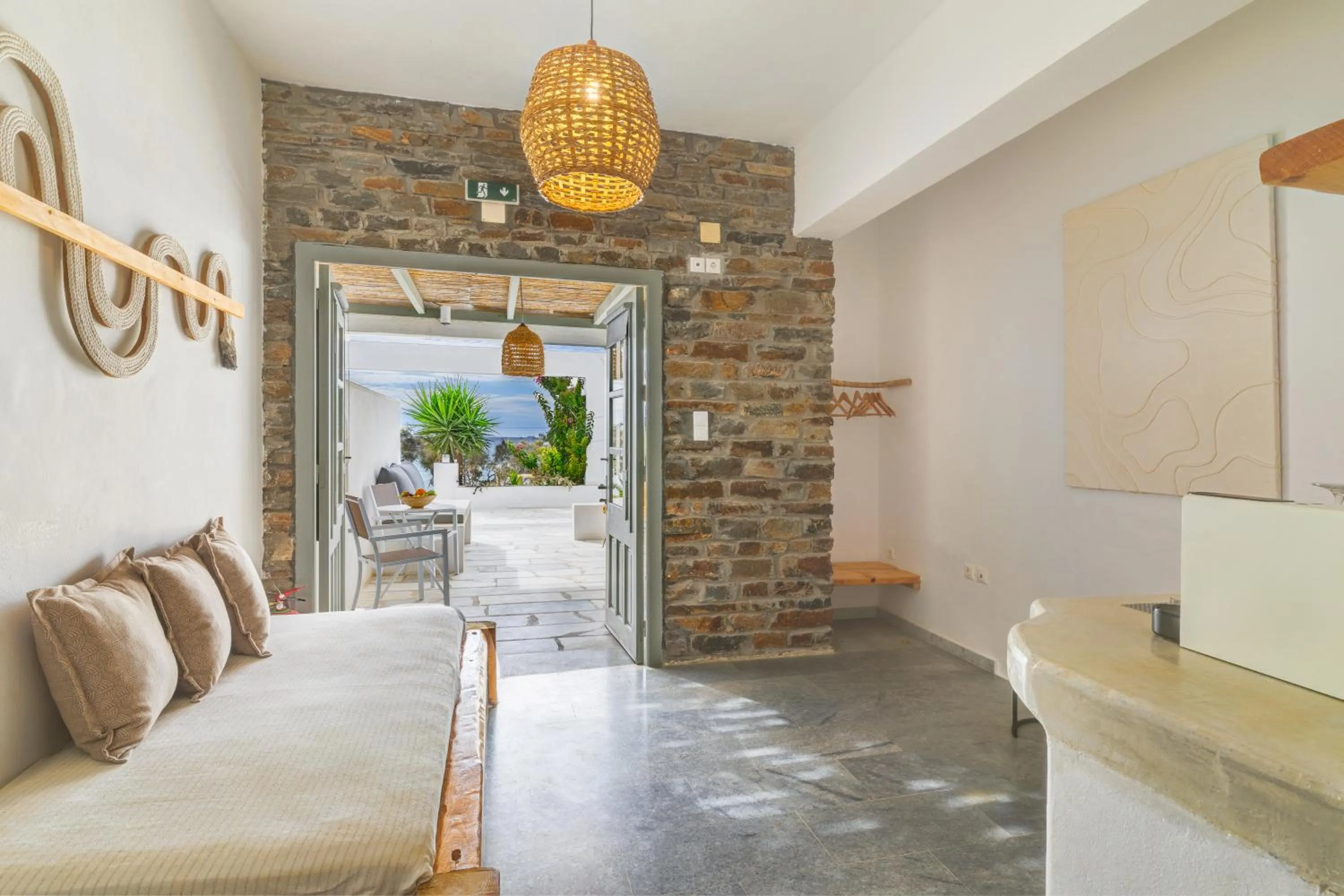 Bed in Thalassa Naxos