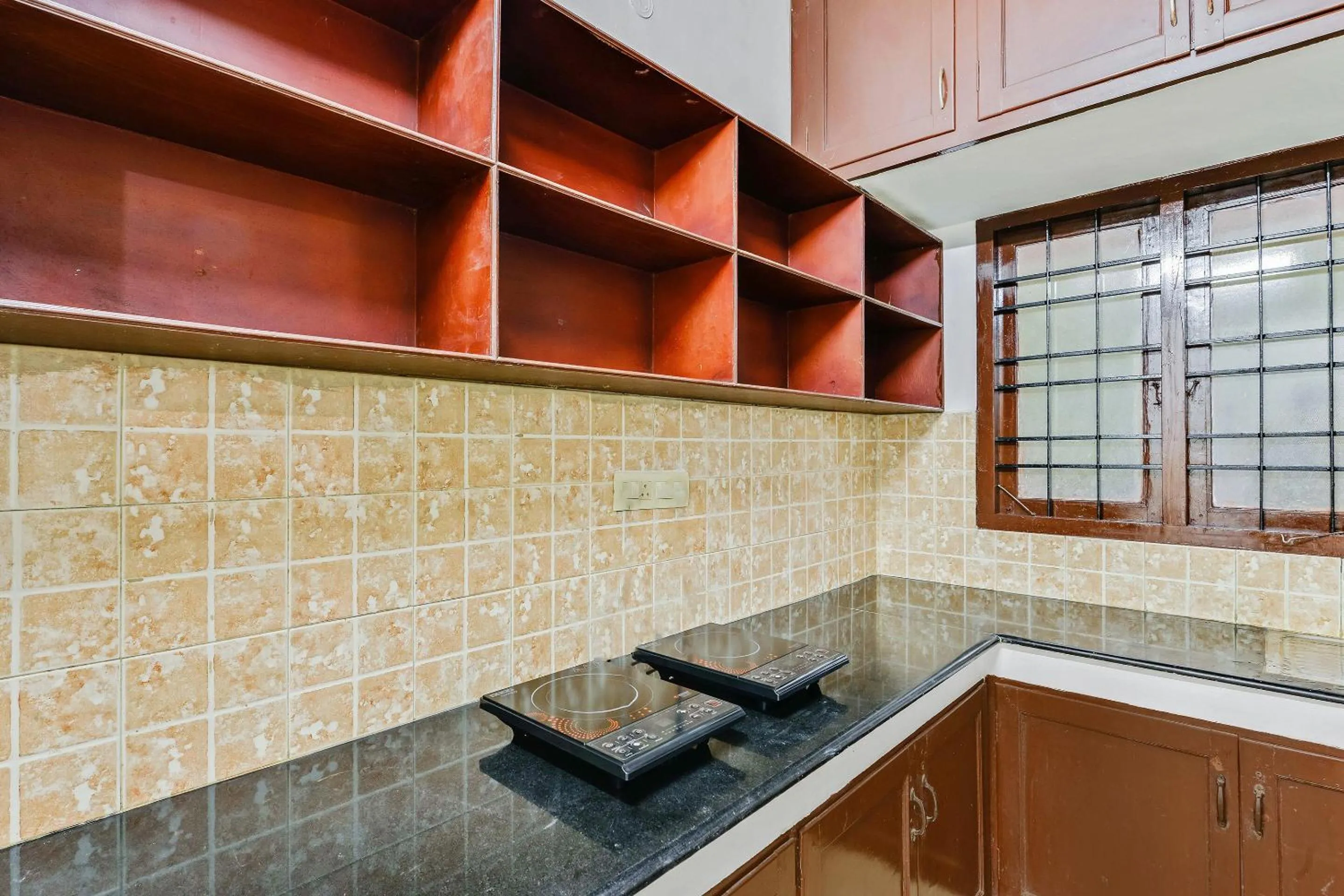 Kitchen or kitchenette in Hotel O G-Cloud