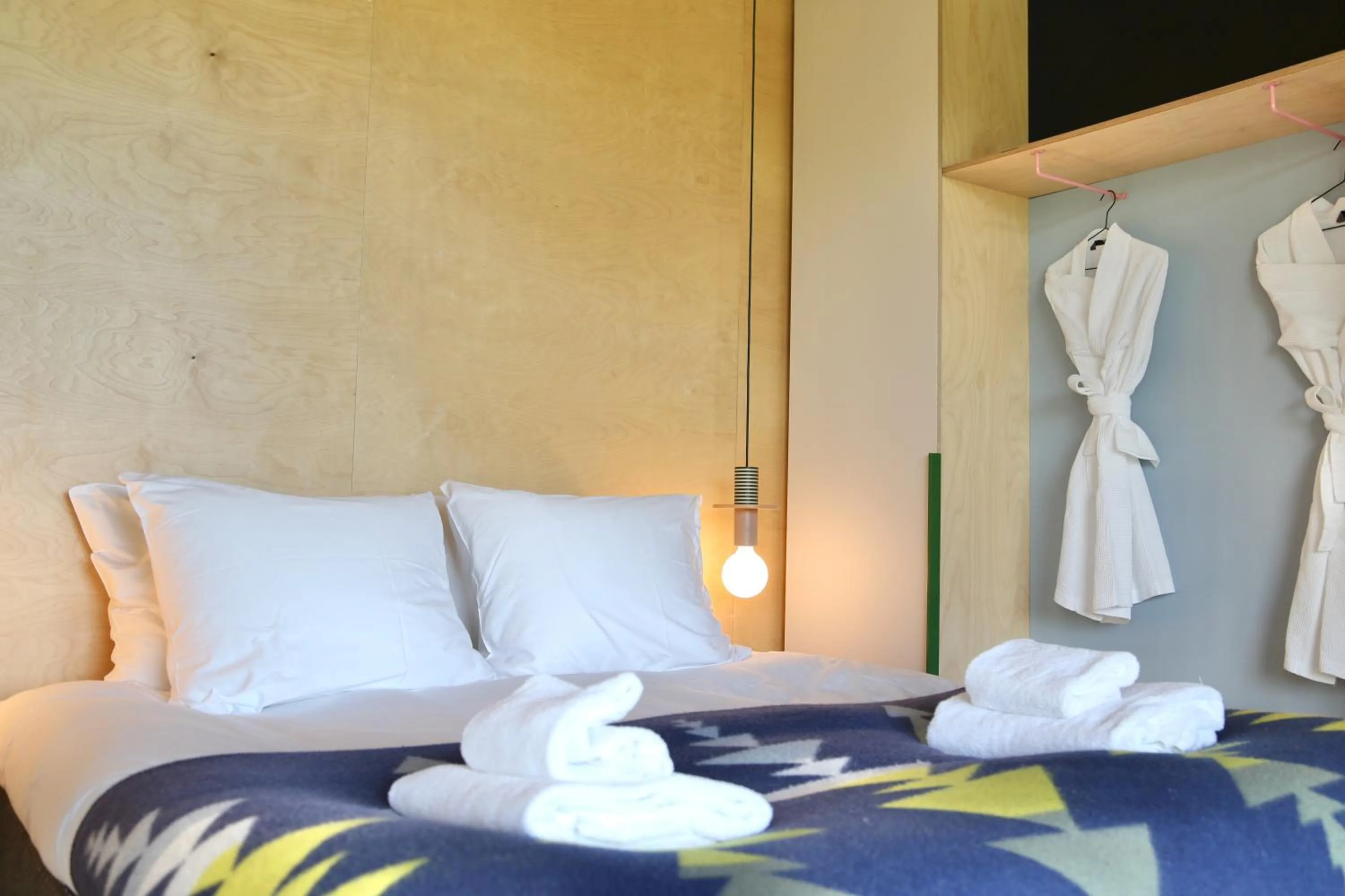 Bed in Basecamp Amsterdam