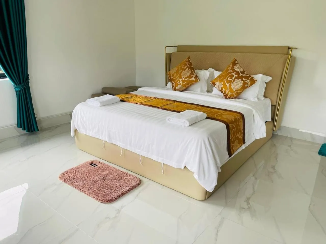 Bed in Prek Kdat Resort