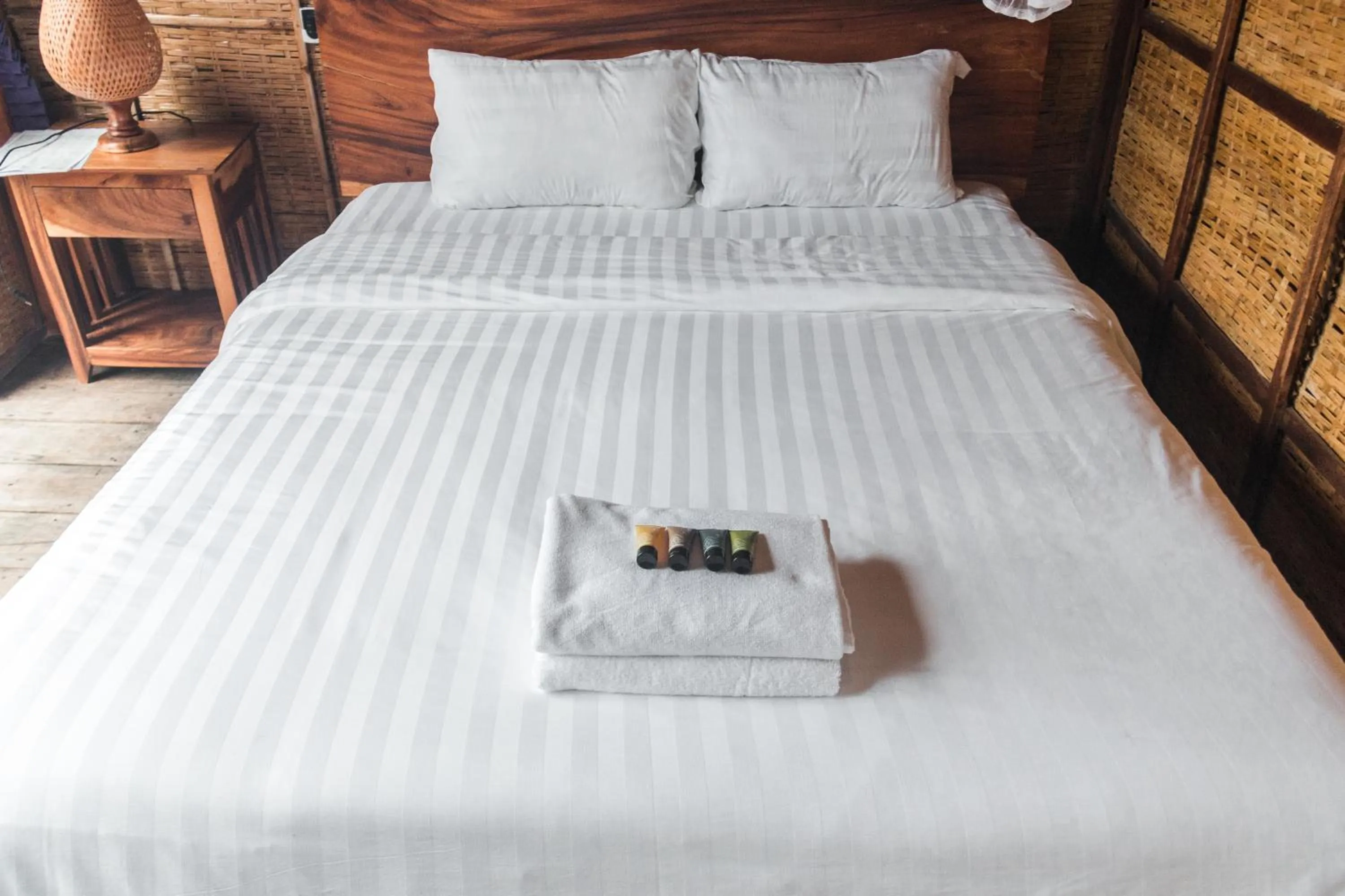 Bed in Prek Kdat Resort