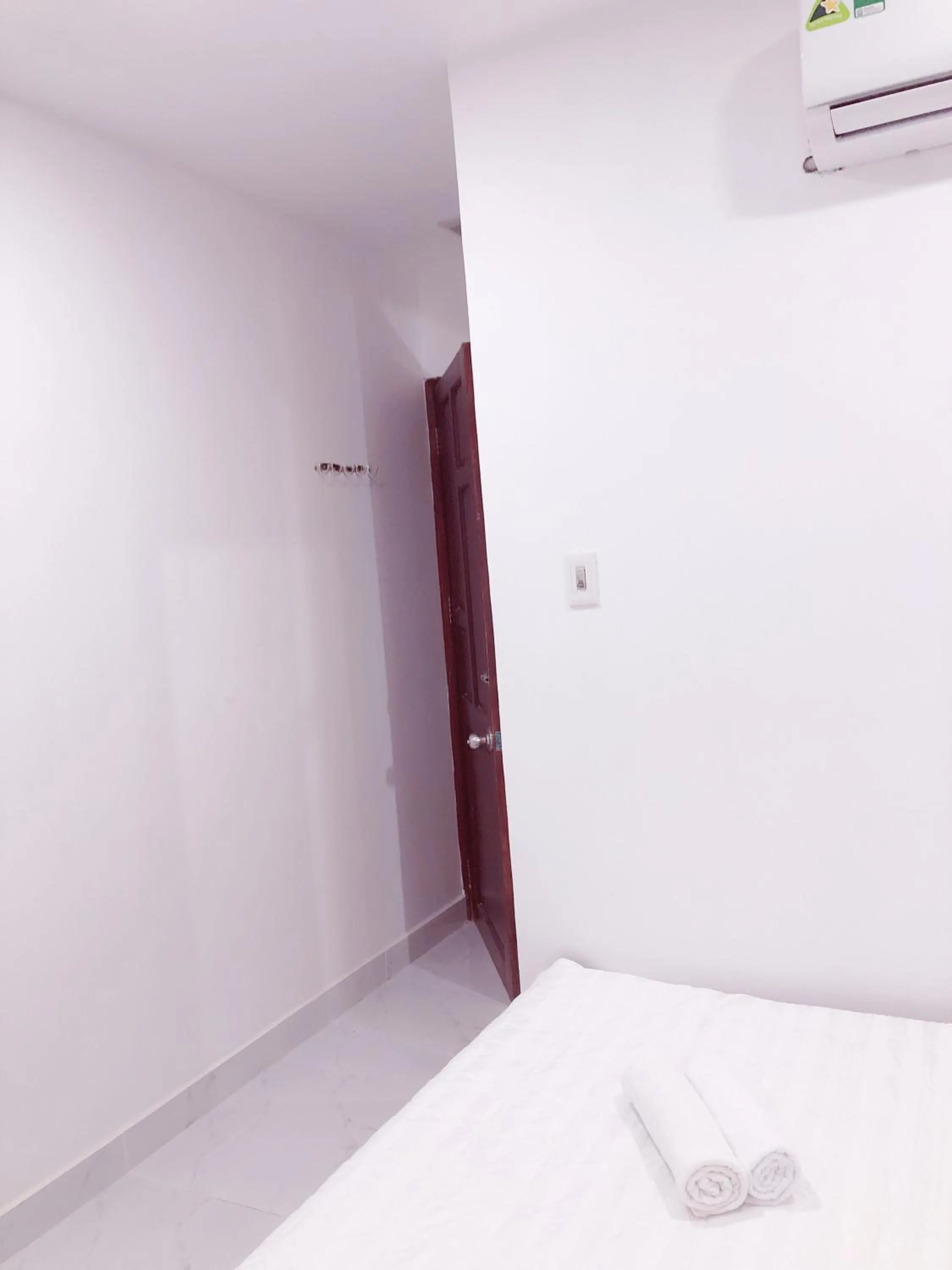 Bedroom, Bed in Aurora Hotel