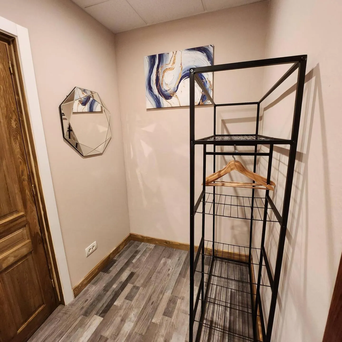 Bed in Ziggy's Mountain Retreat