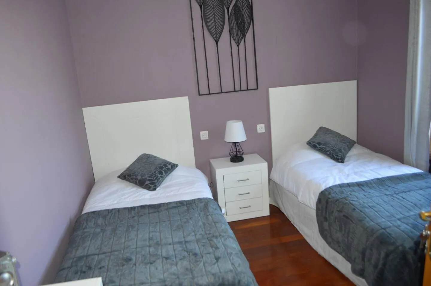 Bed in Ziggy's Mountain Retreat