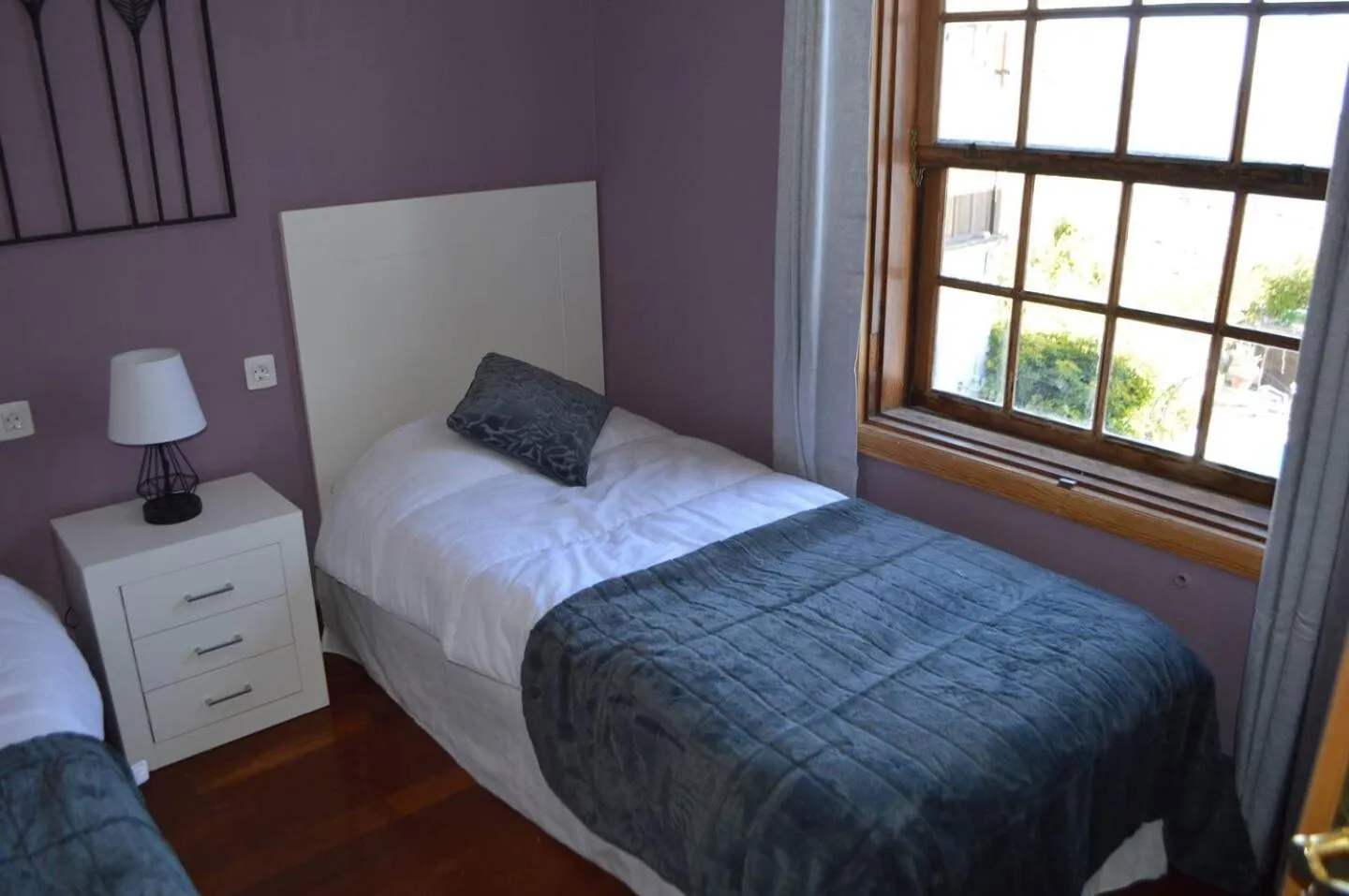 Bed in Ziggy's Mountain Retreat