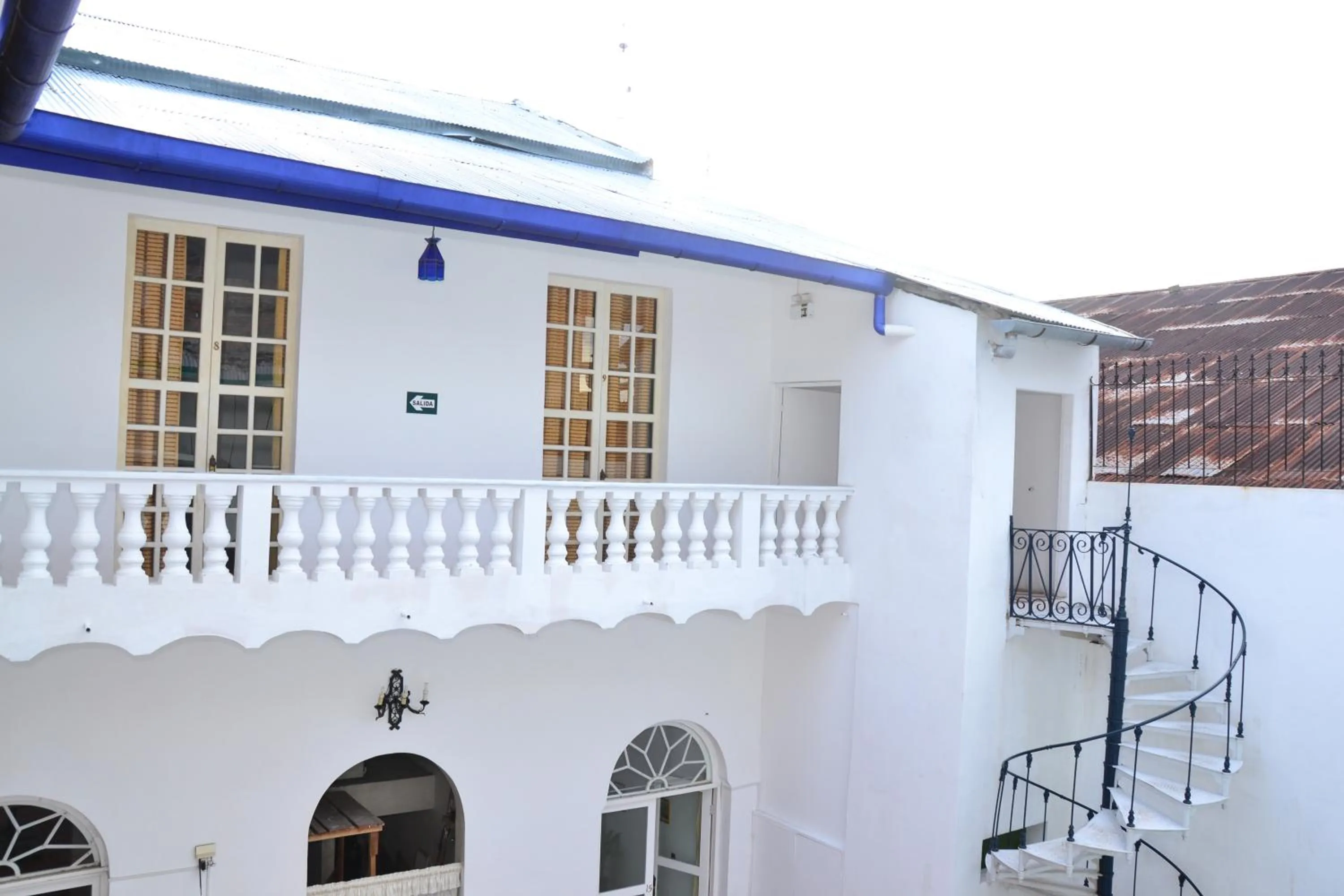 Facade/entrance in Casa Morey