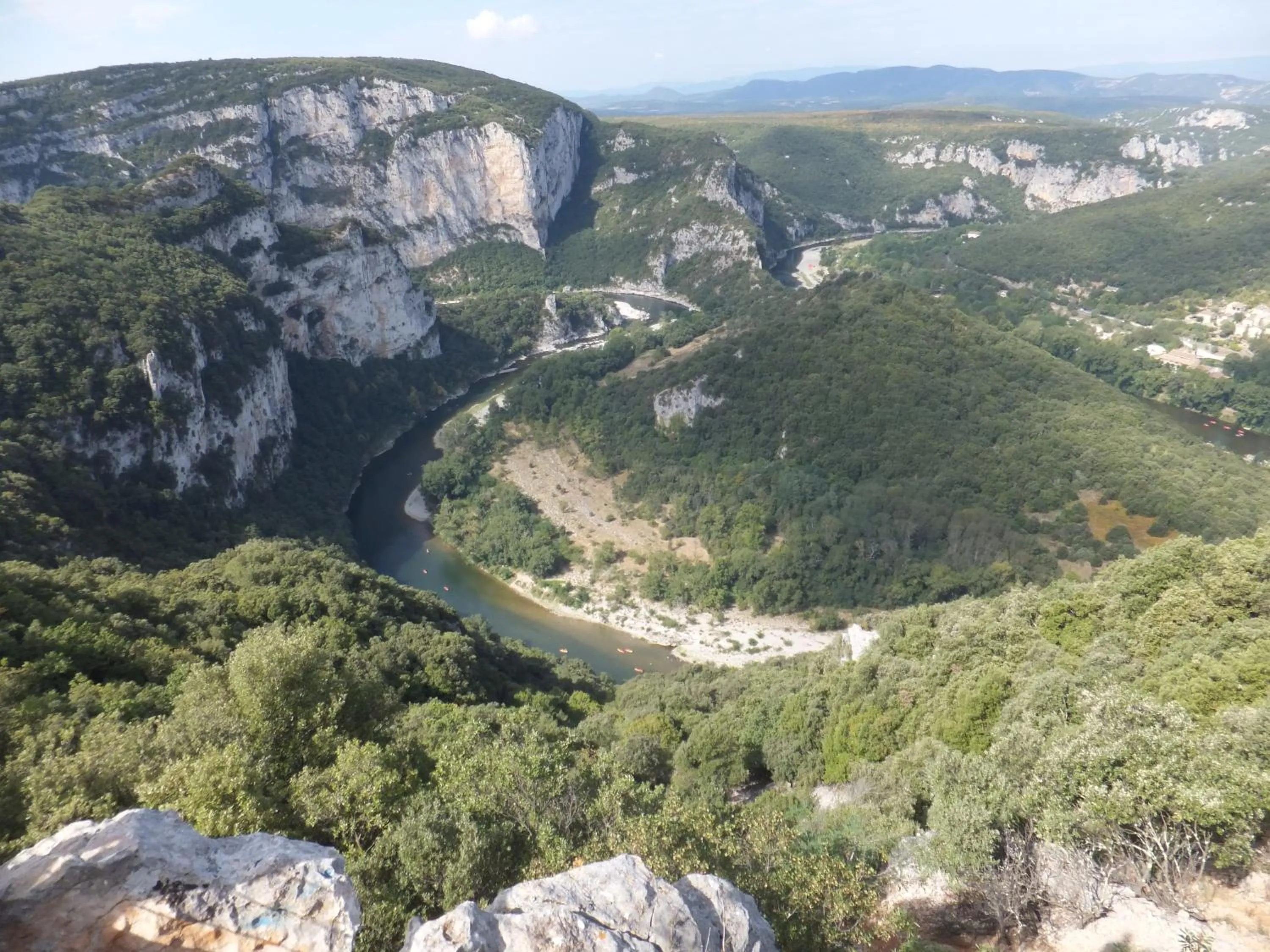 Nearby landmark in Pavillon Kalensa