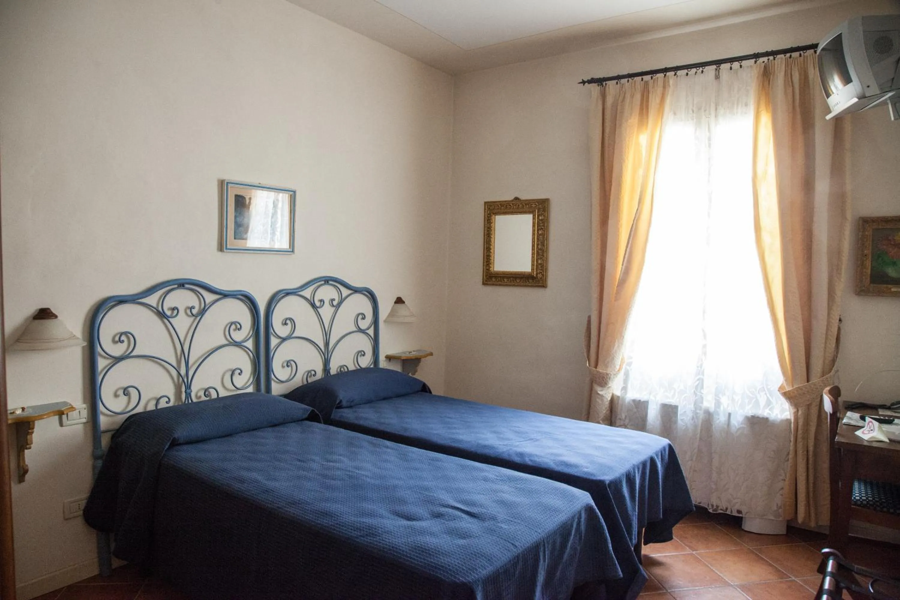 Bed in Hotel Locanda Degli Artisti