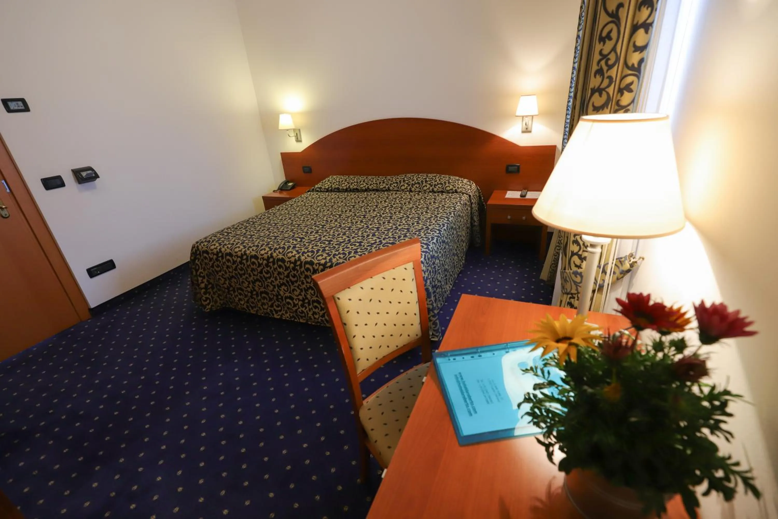 Bed in Hotel da Roberto