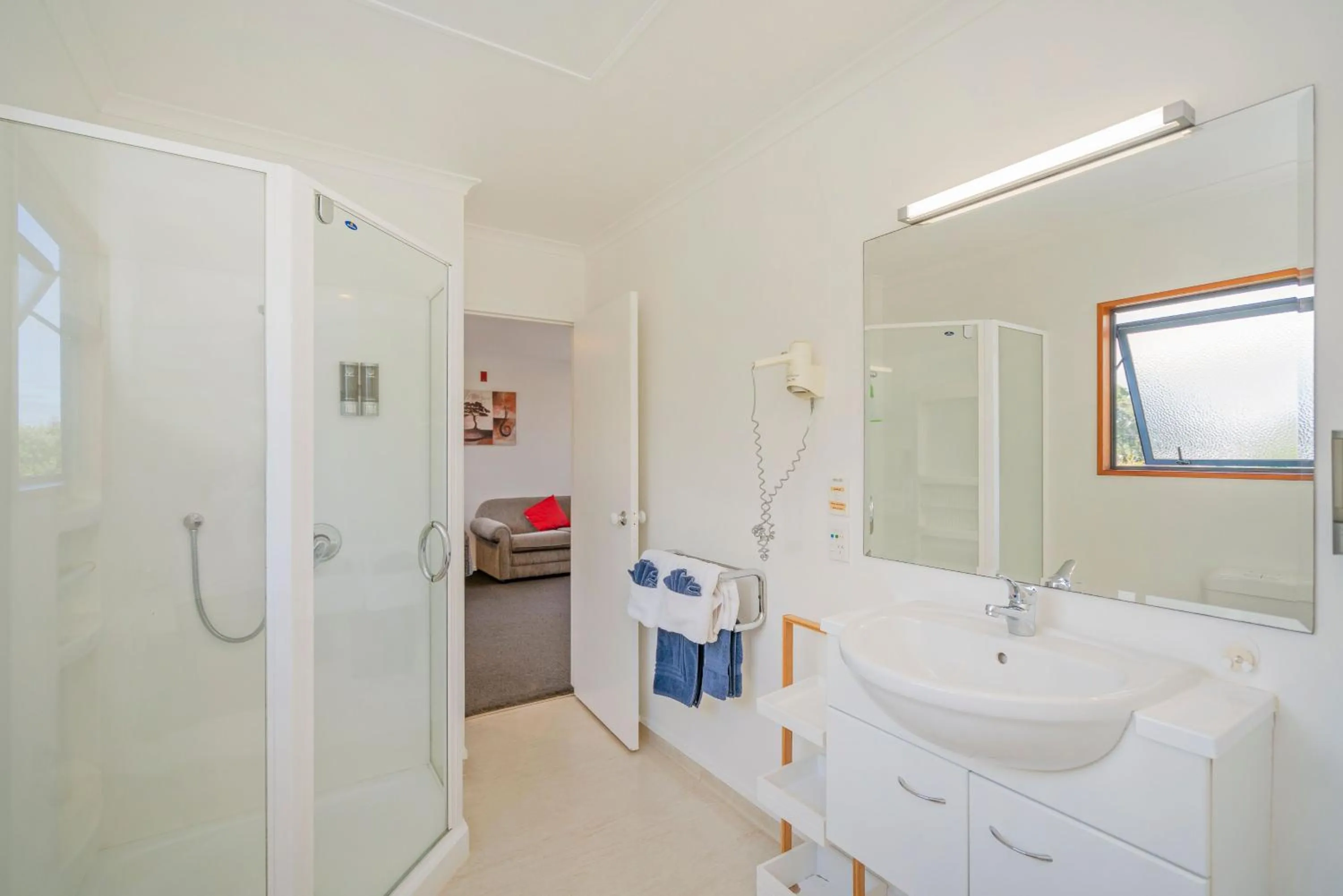 Bathroom in Bayside Motel Whitianga