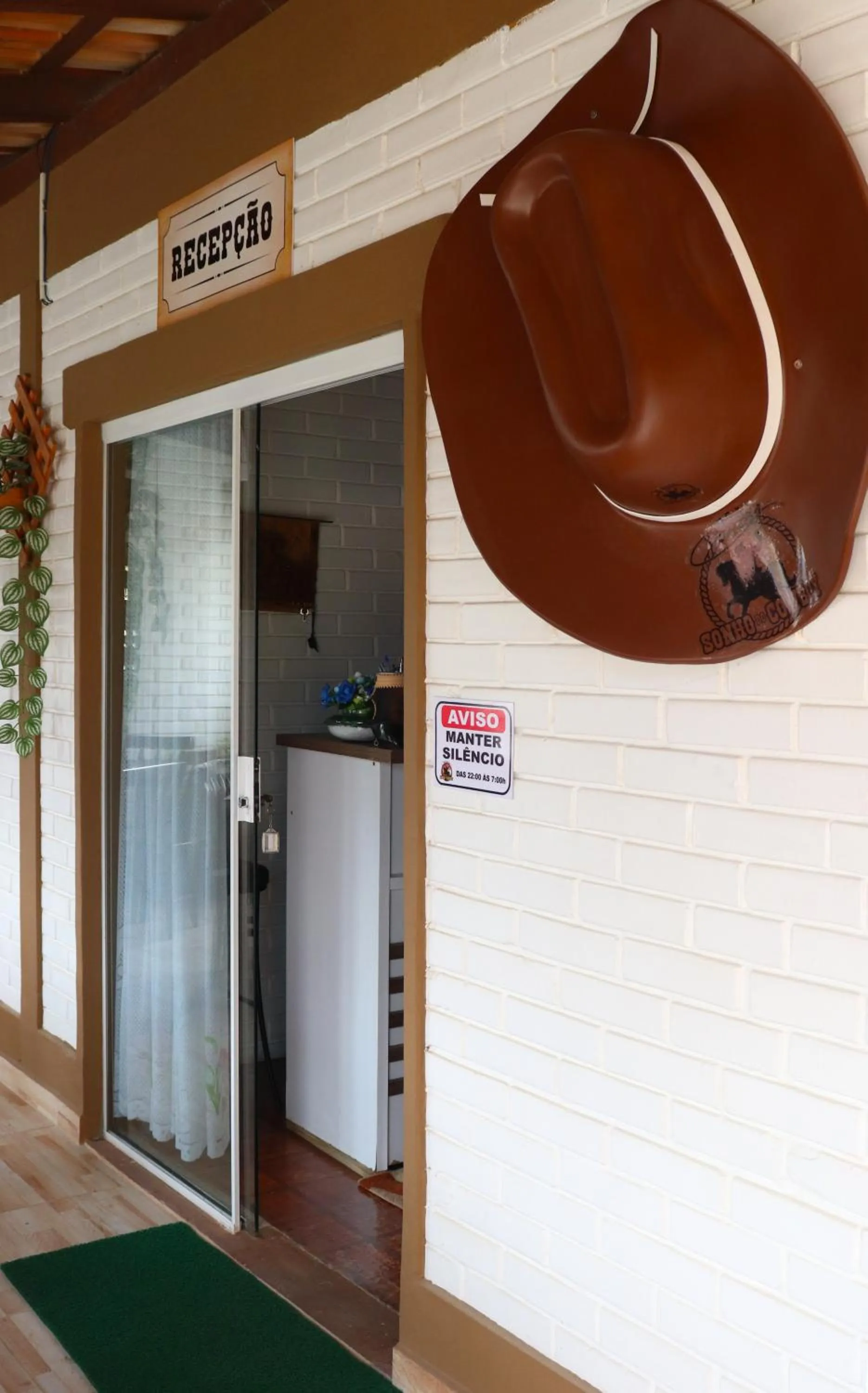 Property logo or sign in Pousada Alegria do Cowboy