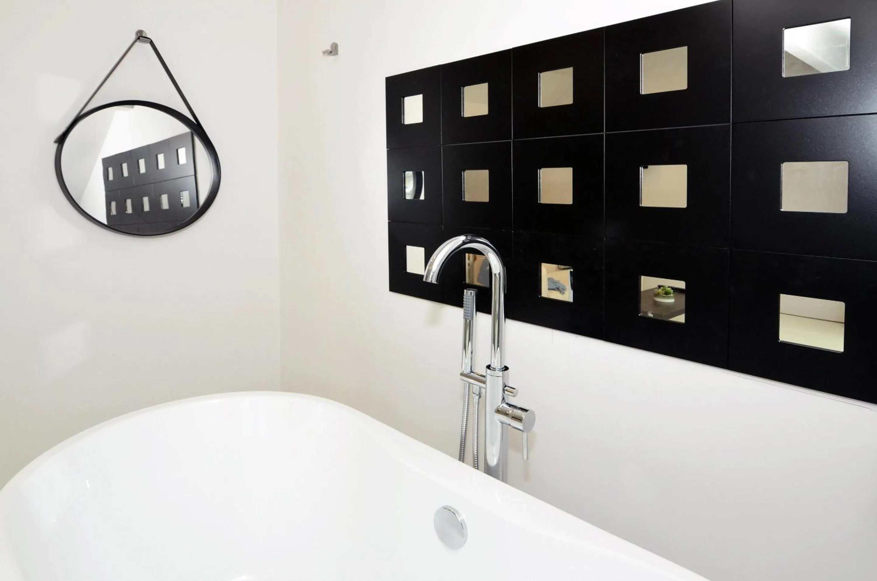 Bathroom in Townhouse PLUS @ London Road Stoke