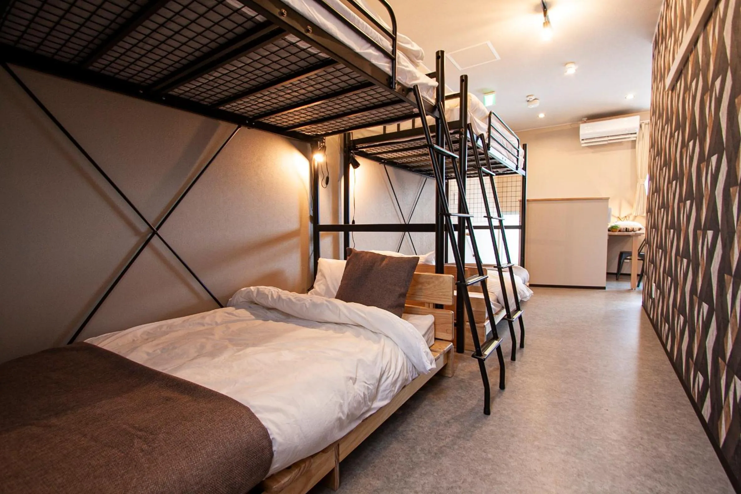 bunk bed, Bed in UCHI Living Stay TOYOHIRA