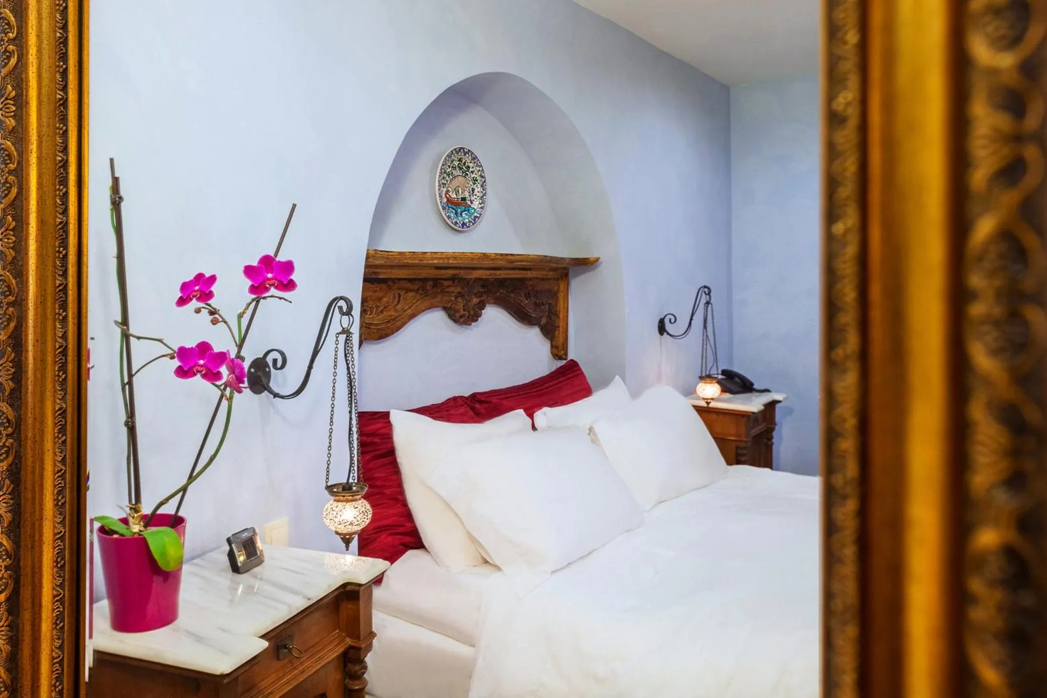 Decorative detail, Bed in In Camera Art Boutique Hotel