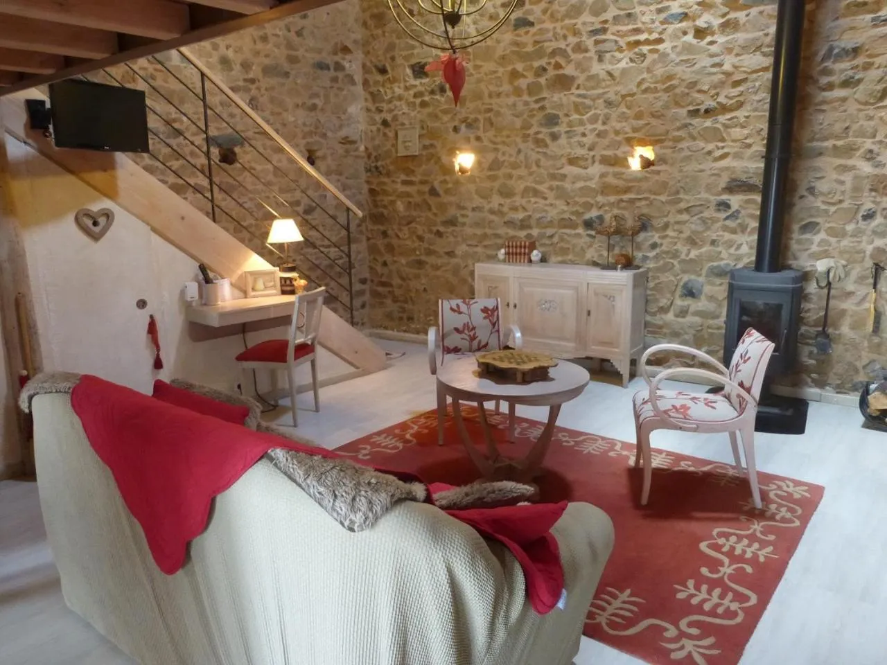 Seating area in Le Clos du Merle