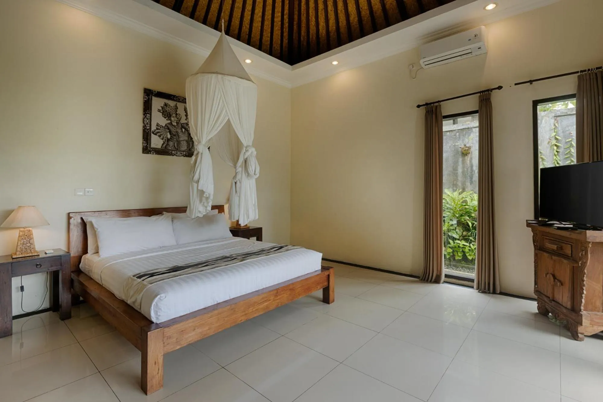 Bedroom, Bed in Kaja Villa