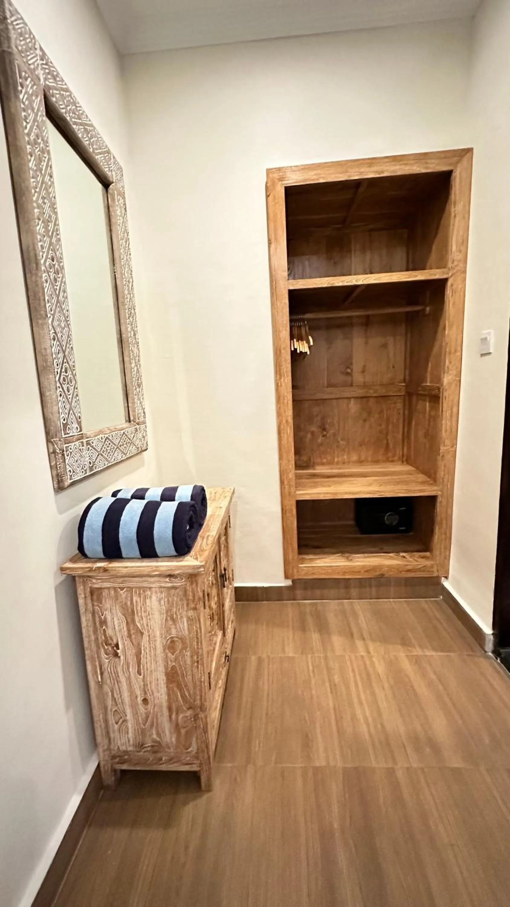 Infinity Villa with Private Pool in Kaja Villa