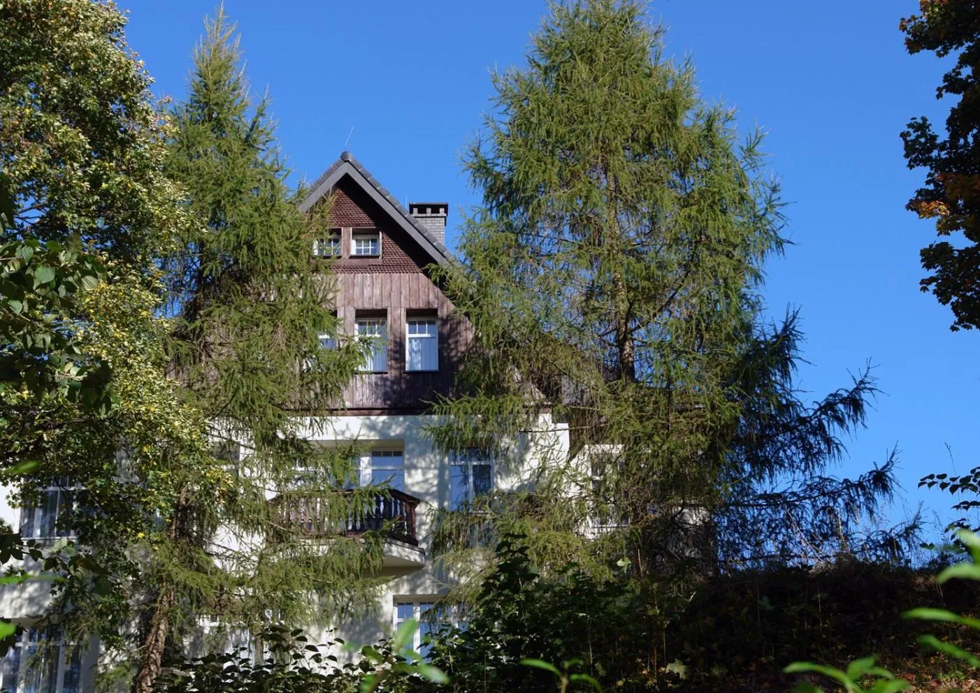 Property building in Willa Na Cichej