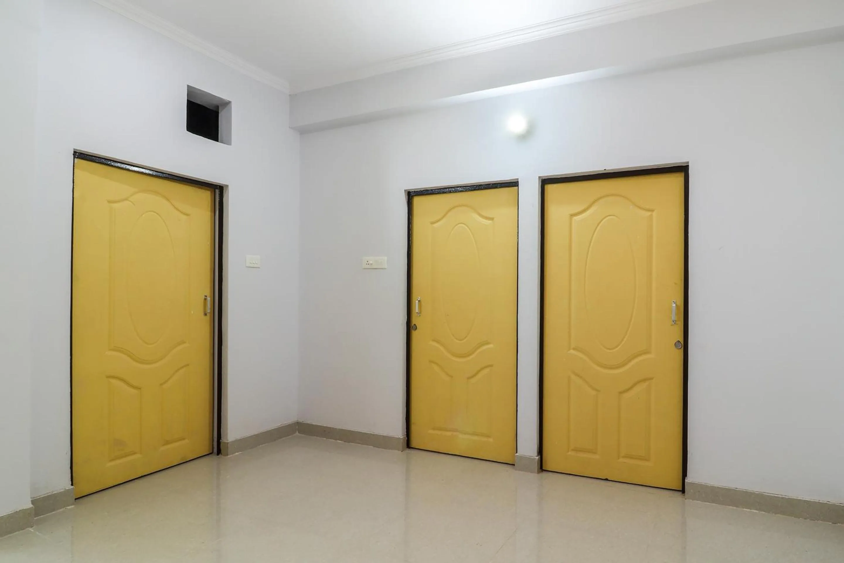 Lobby or reception in Hotel O Vgs