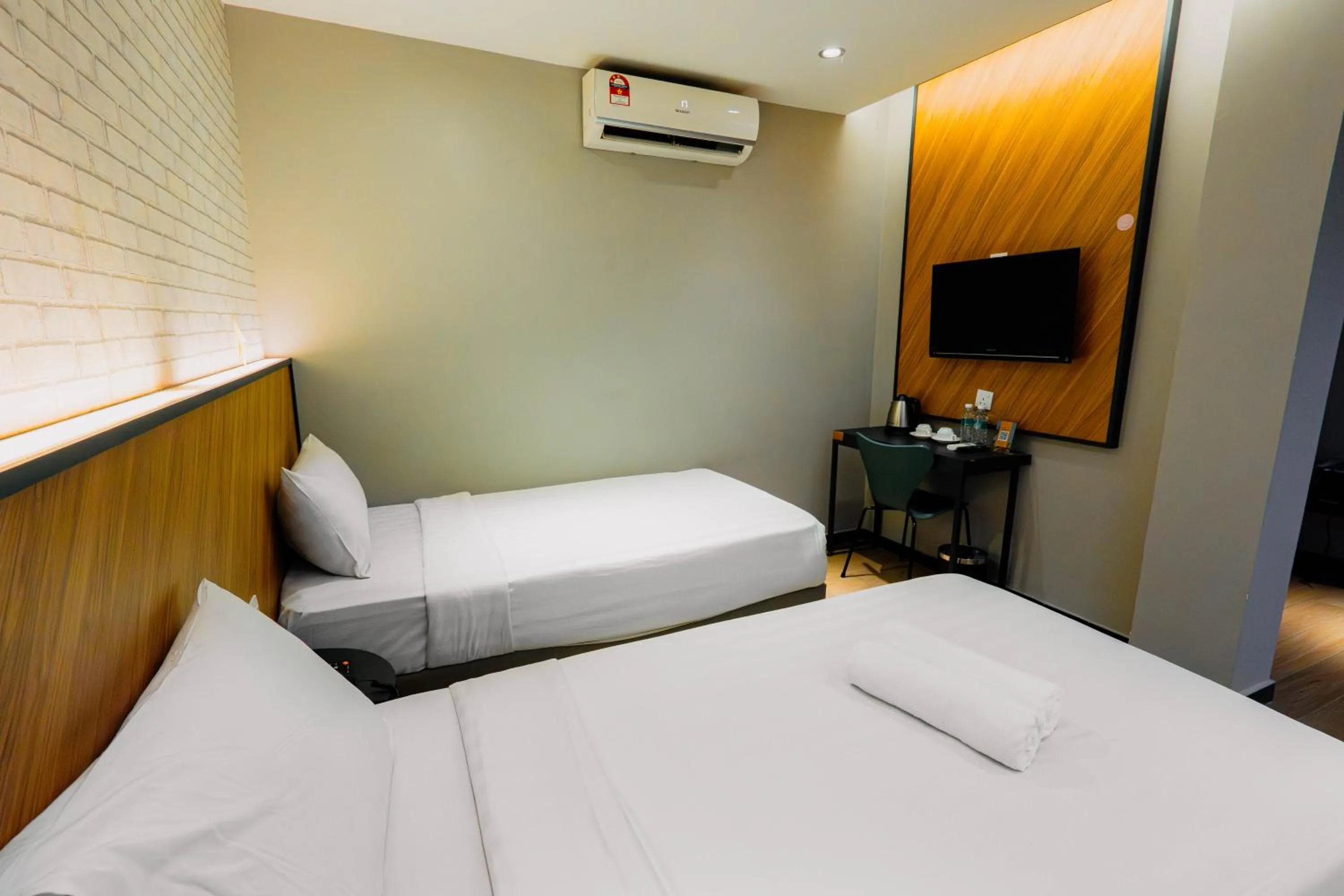 Bed in Hotel 99 Seri Kembangan Serdang