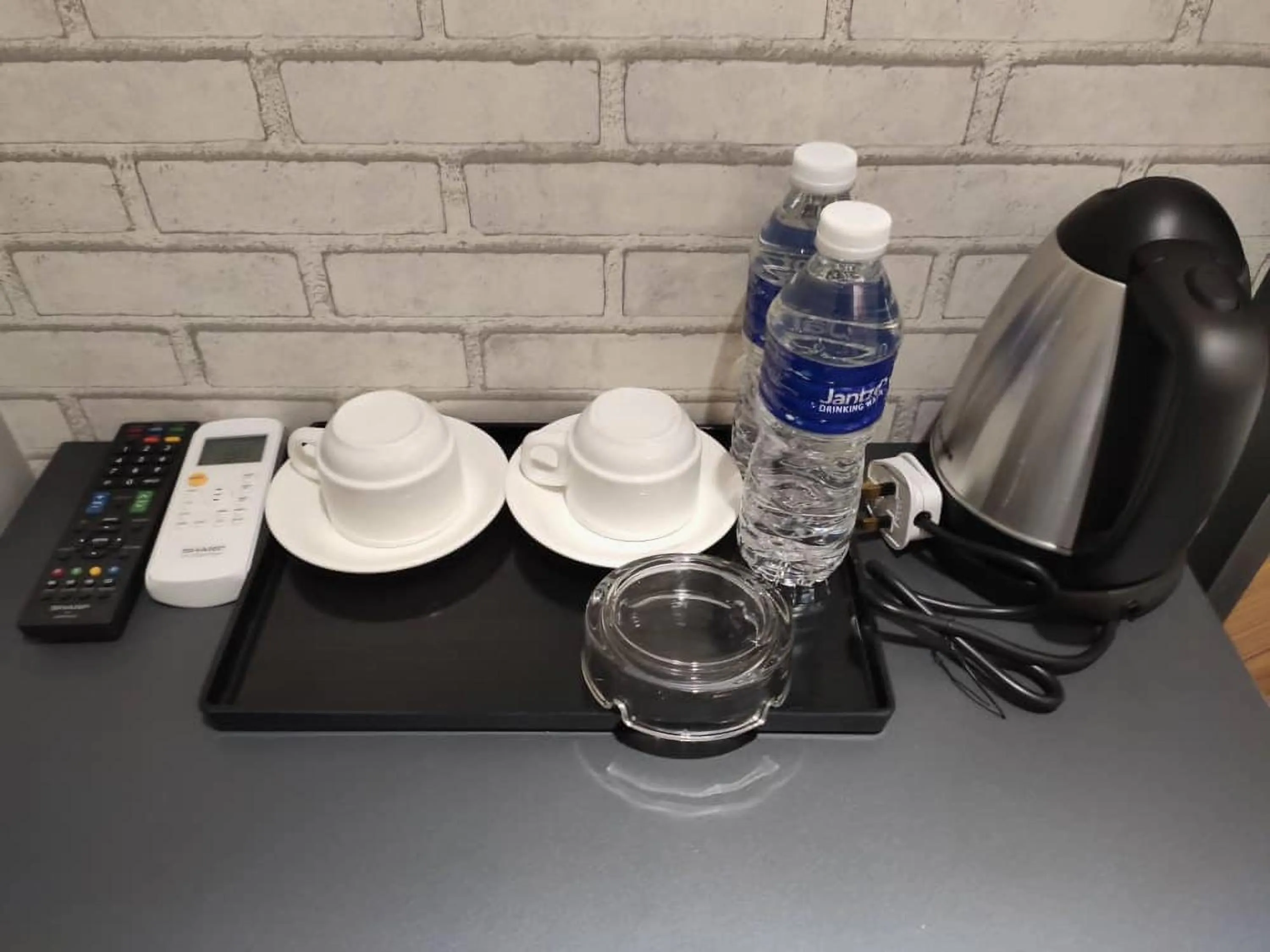 Coffee/tea facilities in Hotel 99 Seri Kembangan Serdang
