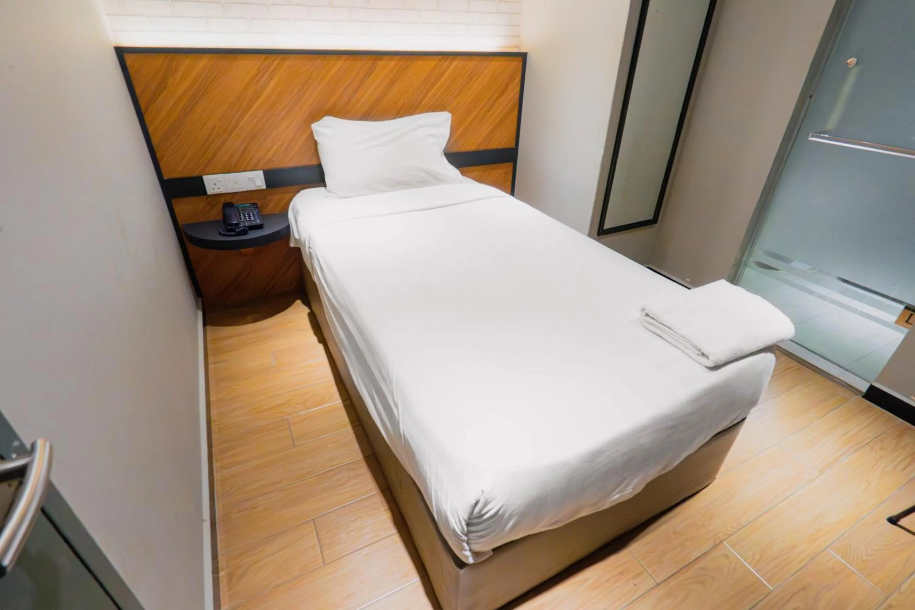 Bed in Hotel 99 Seri Kembangan Serdang