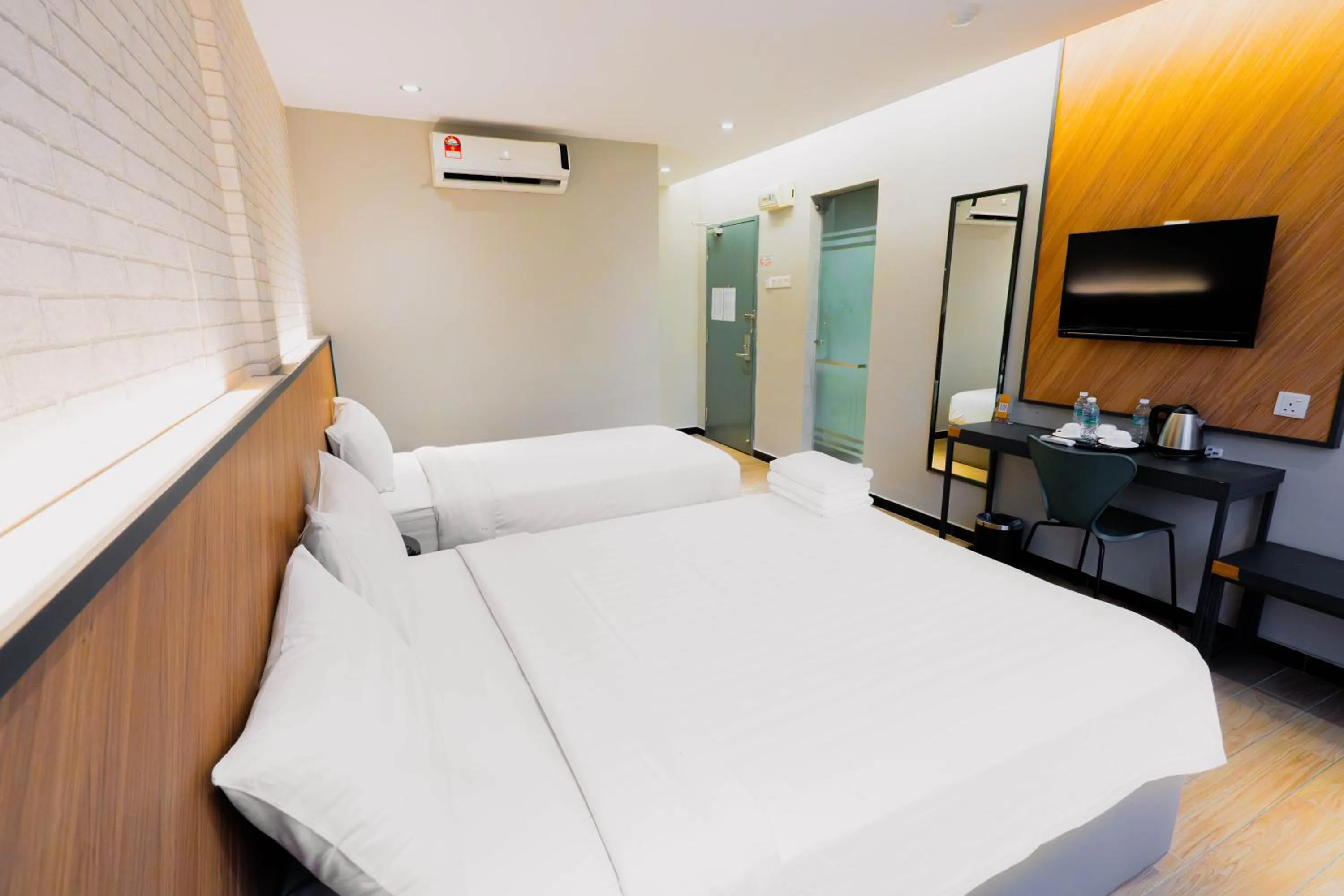 Bed in Hotel 99 Seri Kembangan Serdang