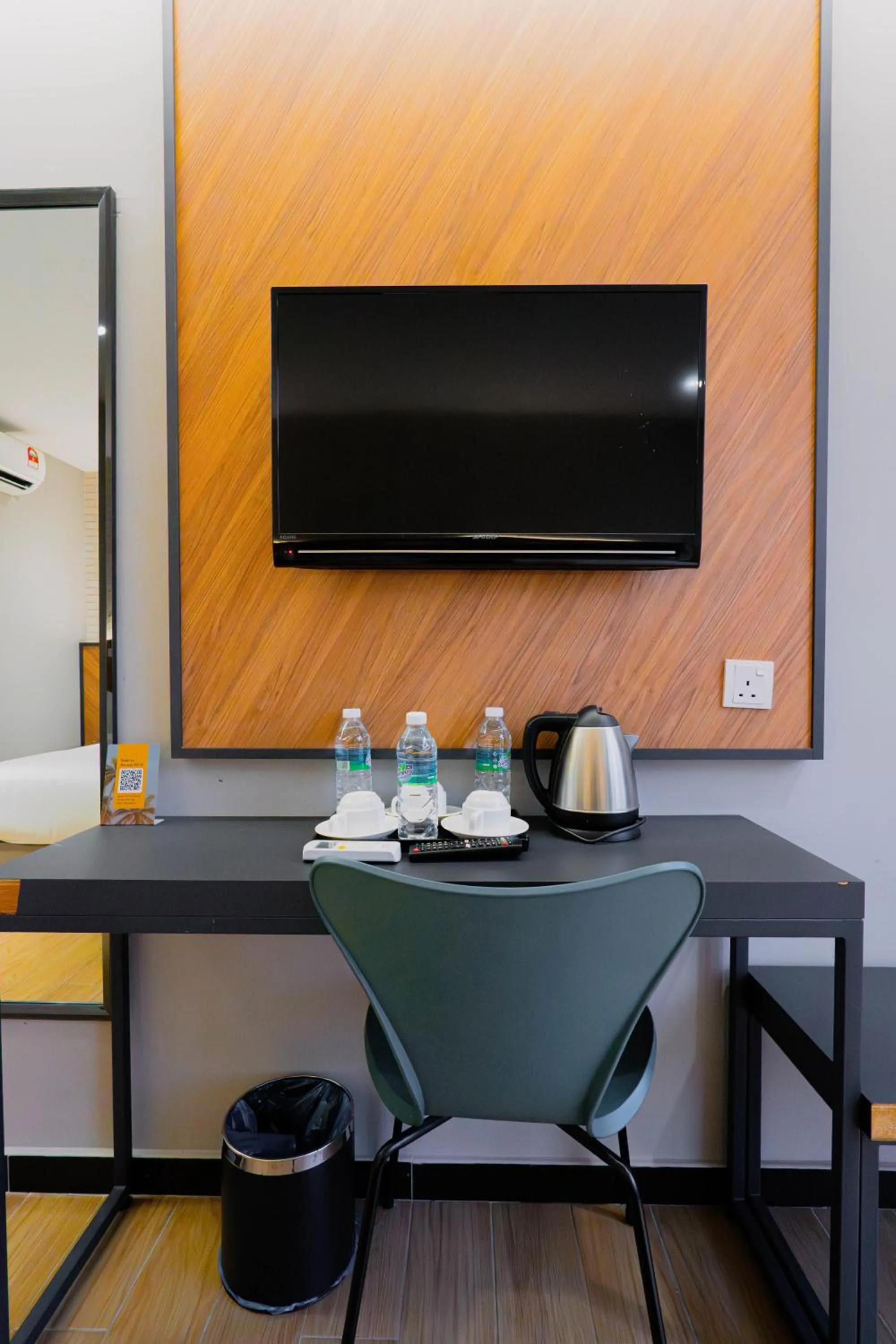 TV and multimedia in Hotel 99 Seri Kembangan Serdang