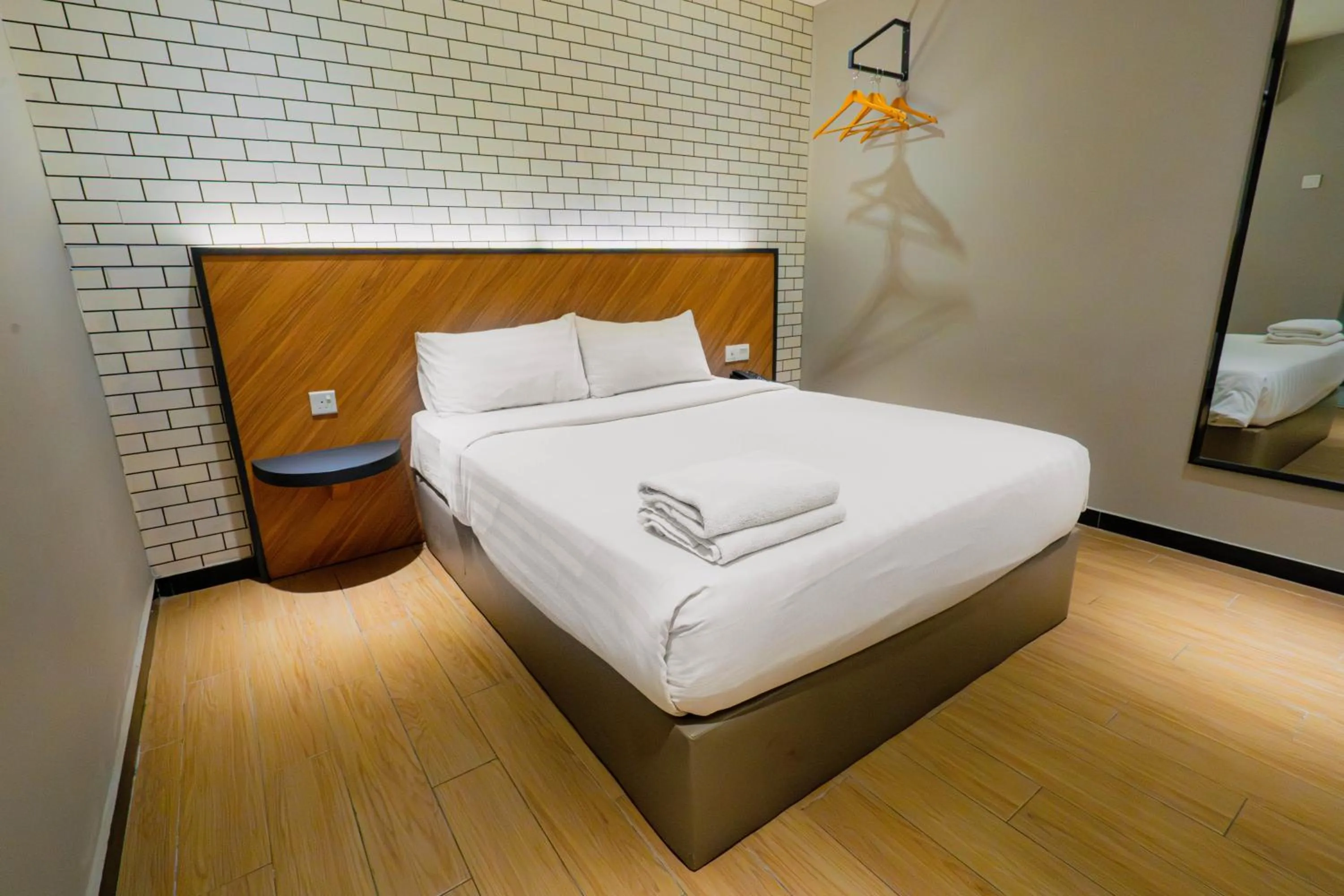 Bedroom, Bed in Hotel 99 Seri Kembangan Serdang