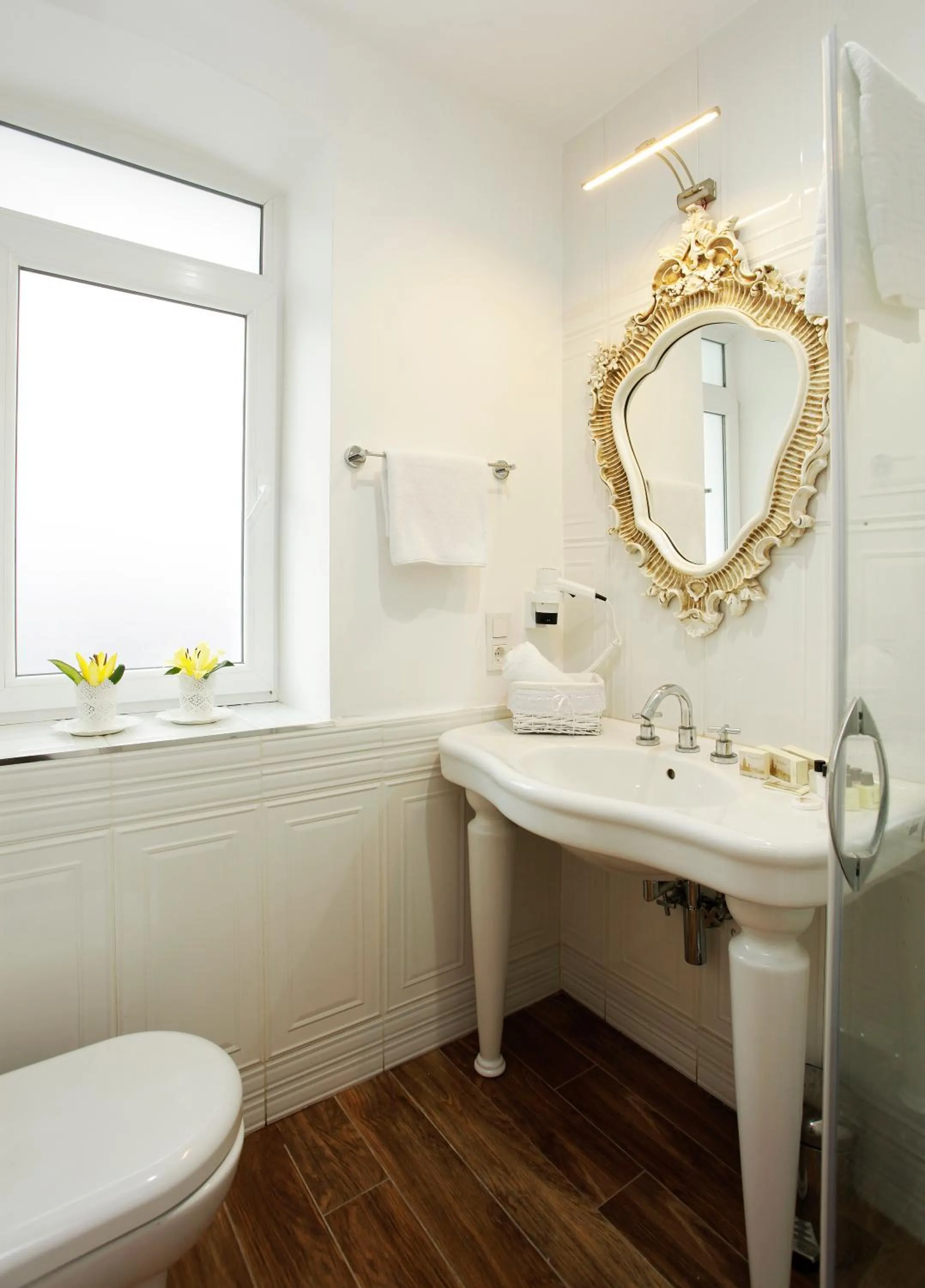 Bathroom in The White Swan Suites Beyoglu