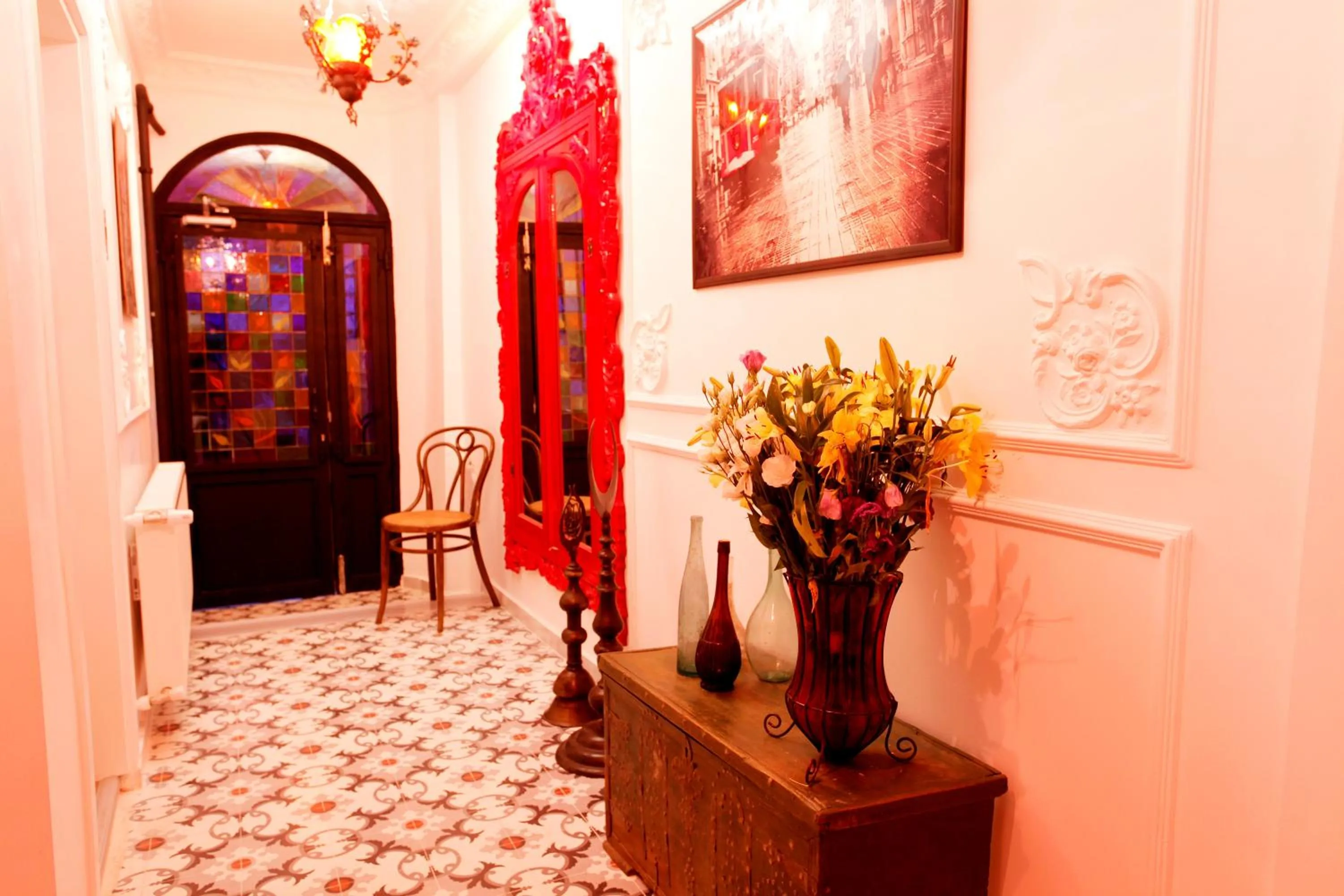 Facade/entrance in The White Swan Suites Beyoglu