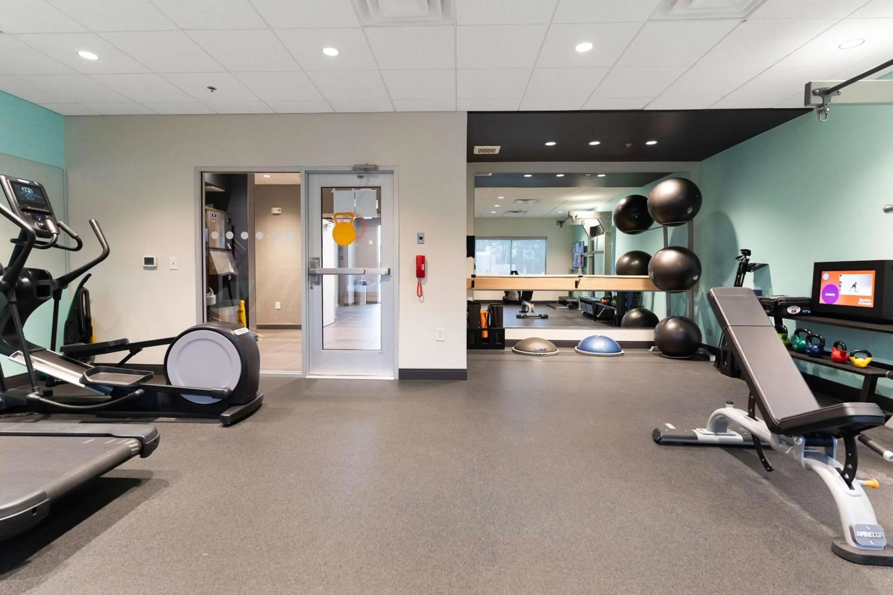 Fitness centre/facilities in Tru By Hilton Greensboro Lake Oconee, Ga