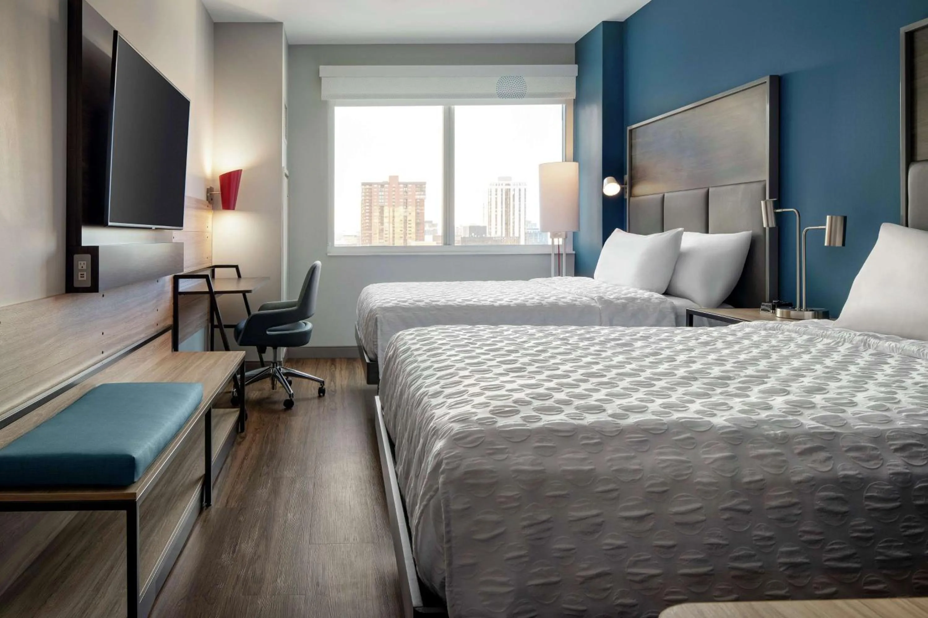 Bedroom, Bed in Tru By Hilton Denver Downtown Convention Center