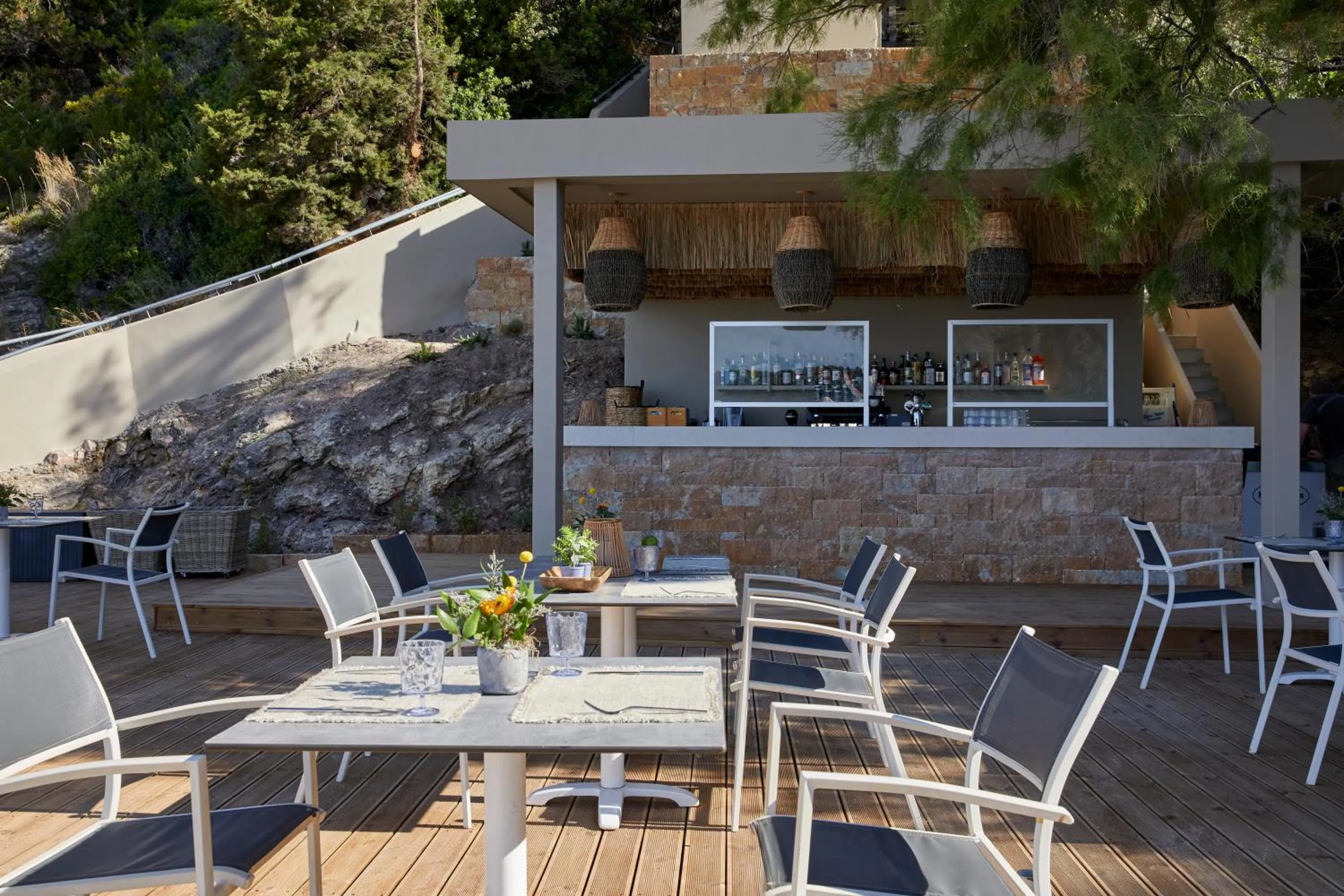 Restaurant/places to eat in Elix, Mar-Bella Collection