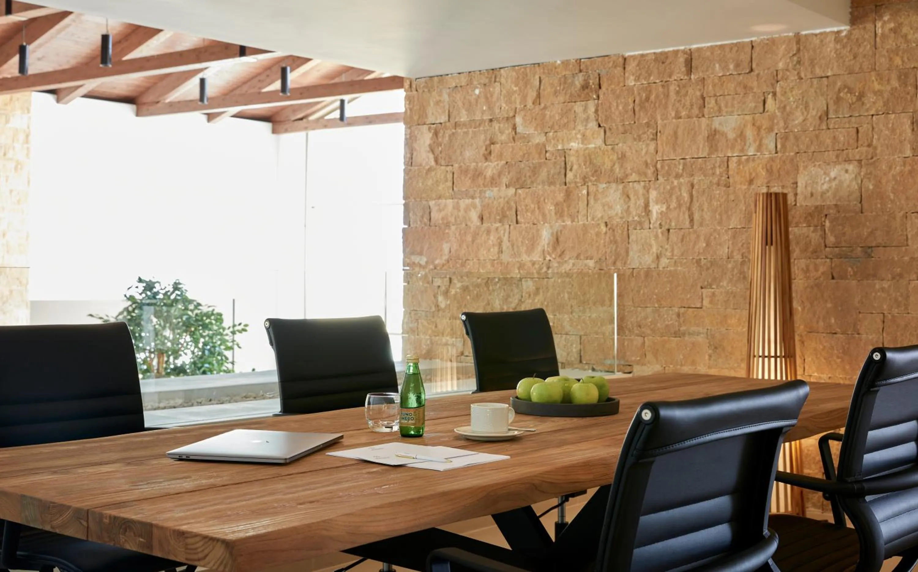 Business facilities in Elix, Mar-Bella Collection