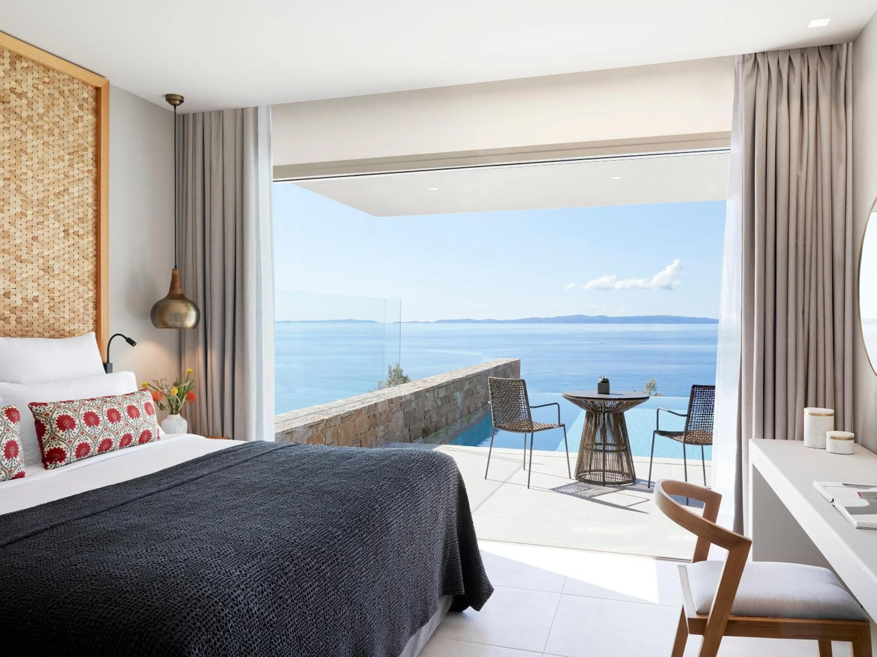 Bedroom, Bed in Elix, Mar-Bella Collection