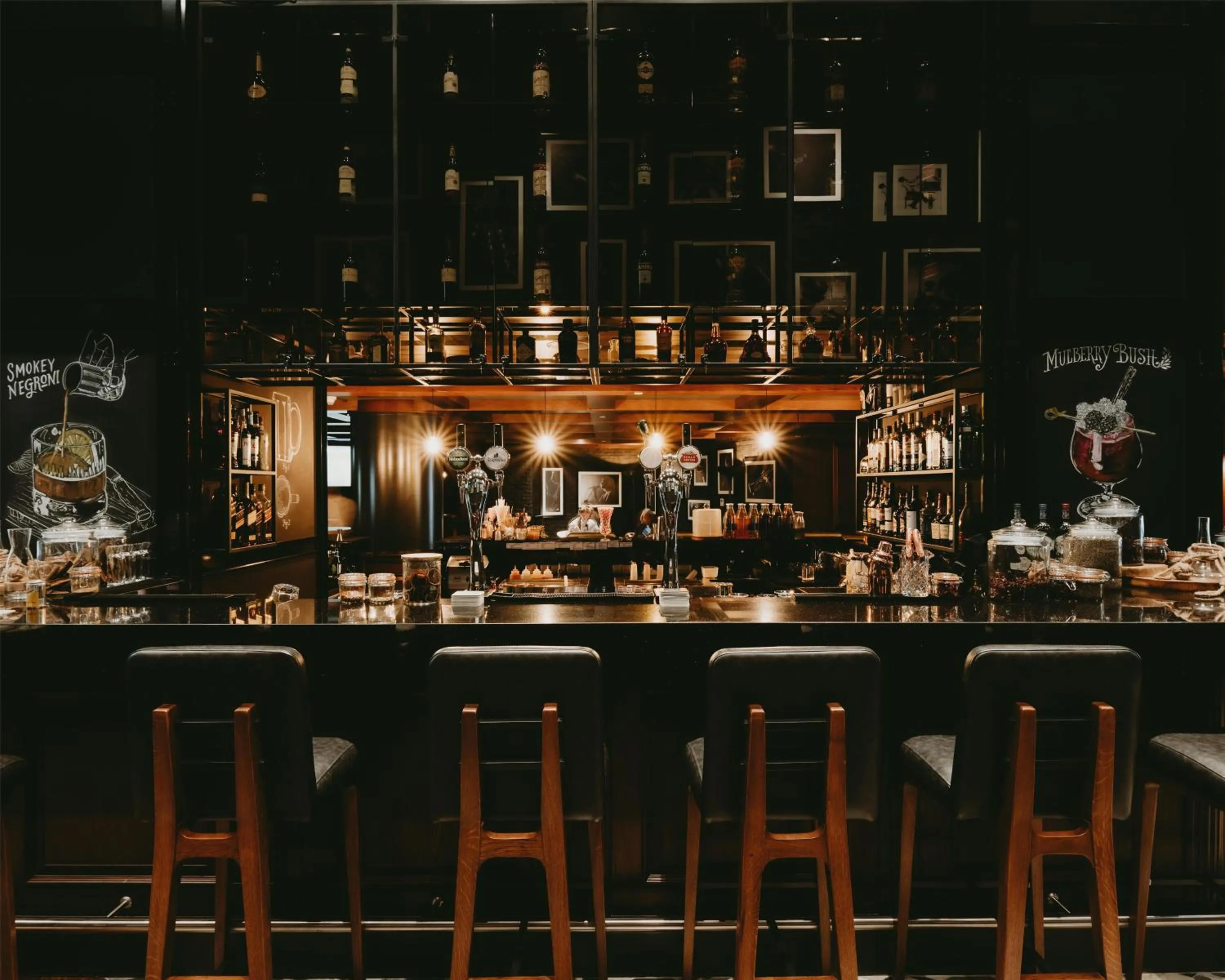 Restaurant/places to eat in Hilton Doha The Pearl