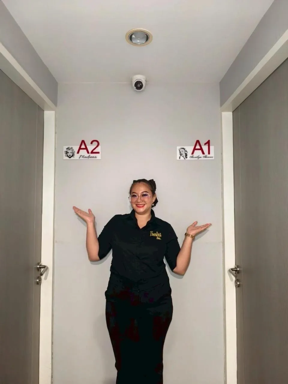 People in Frankie's Inn