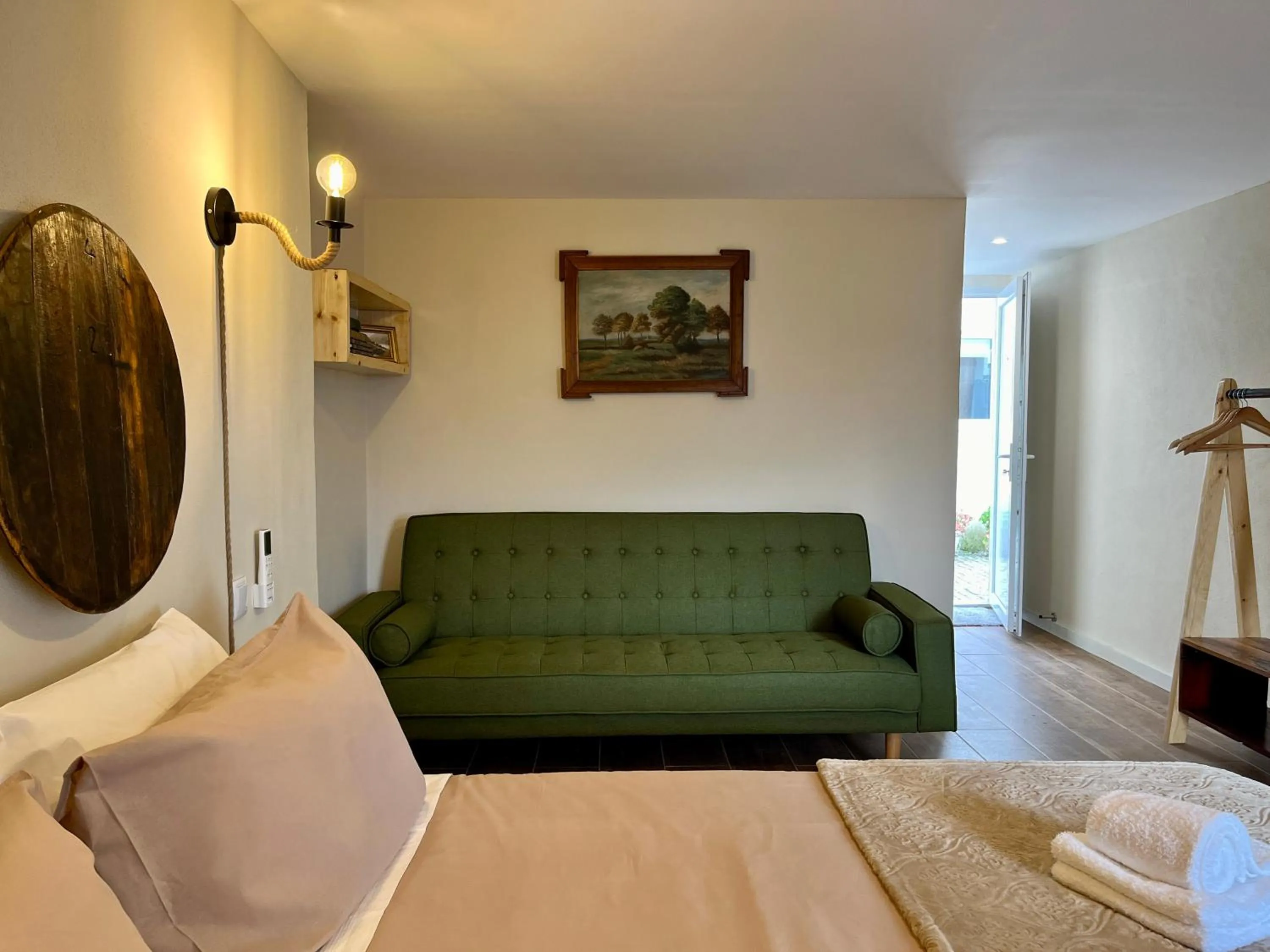 Bed in Quinta Da Estrada Winery Douro Valley