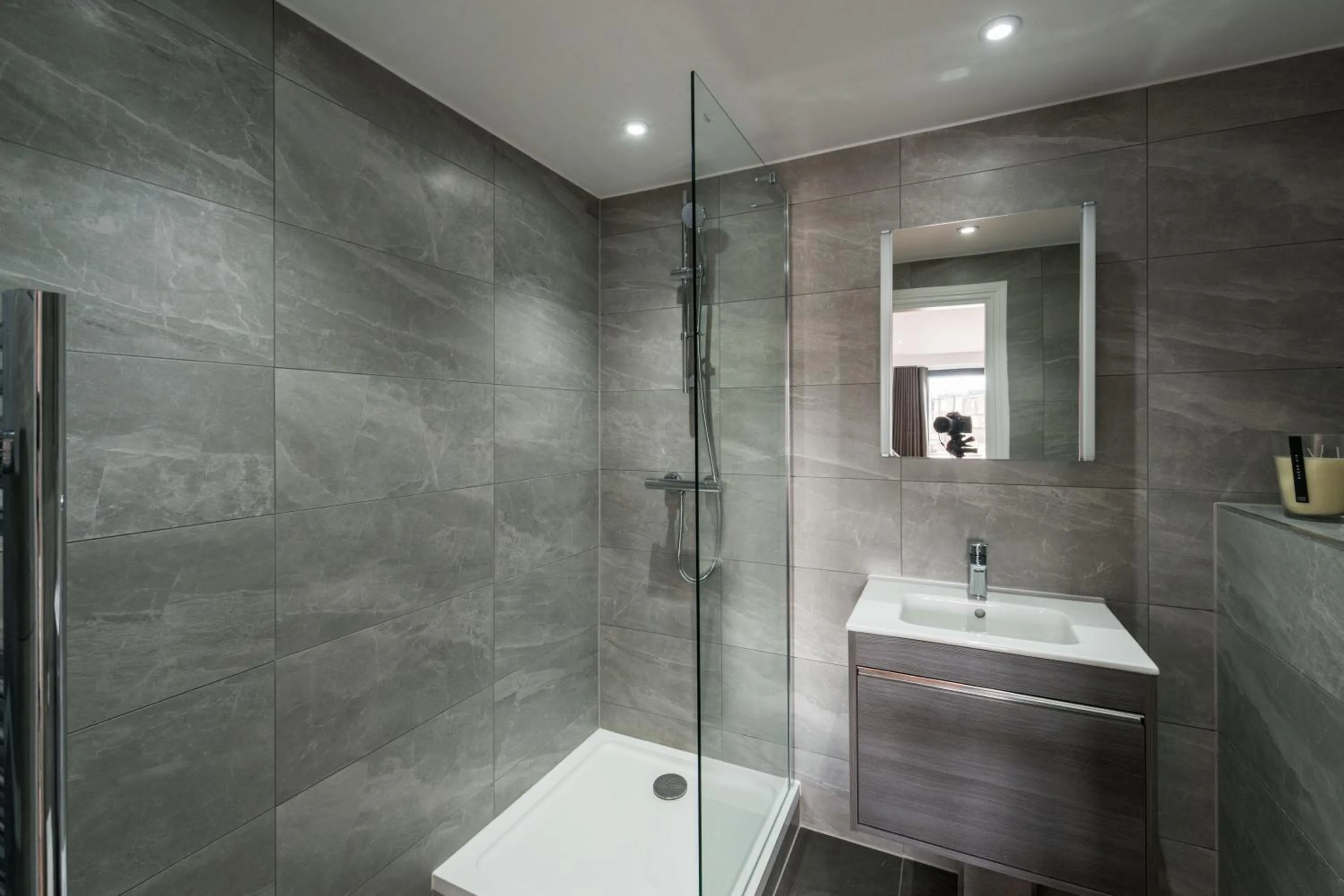 Bathroom in The Carlyle by Nestor