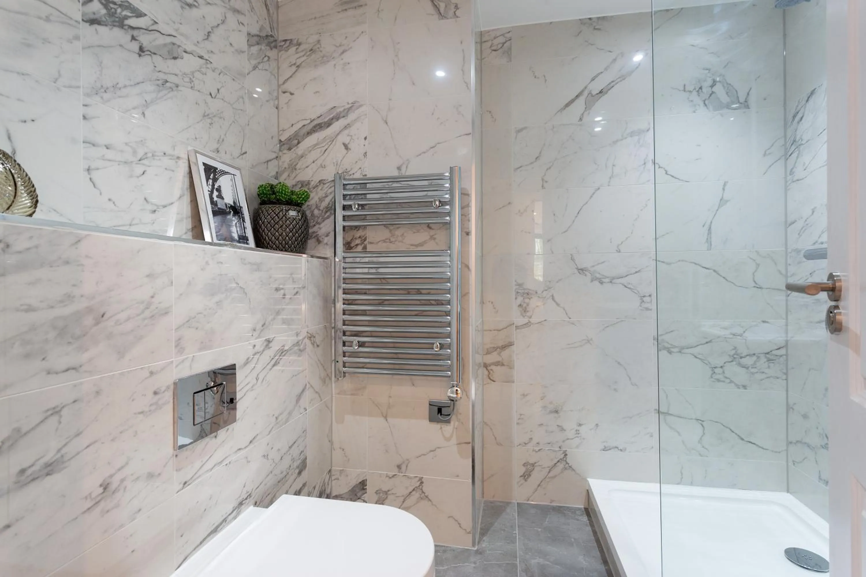 Bathroom in The Carlyle by Nestor