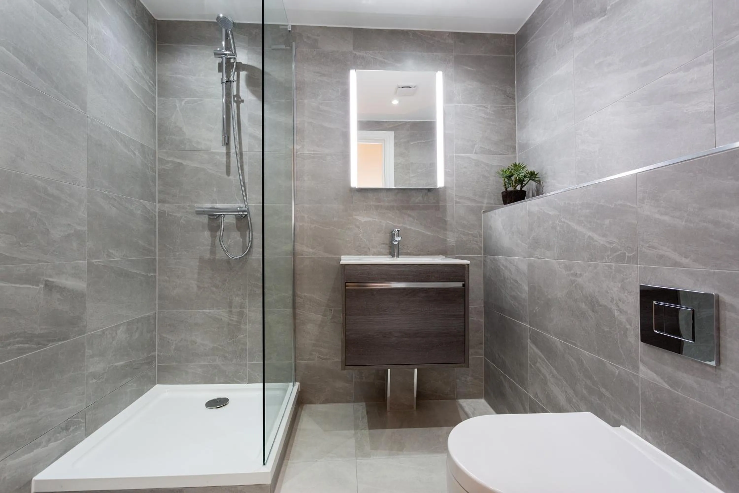 Bathroom in The Carlyle by Nestor