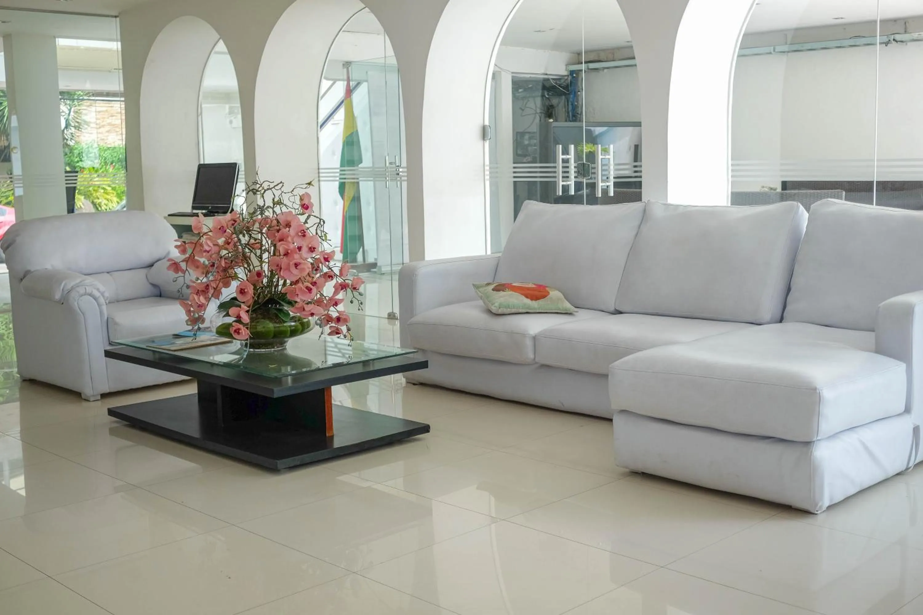 Hotel Senses Equipetrol