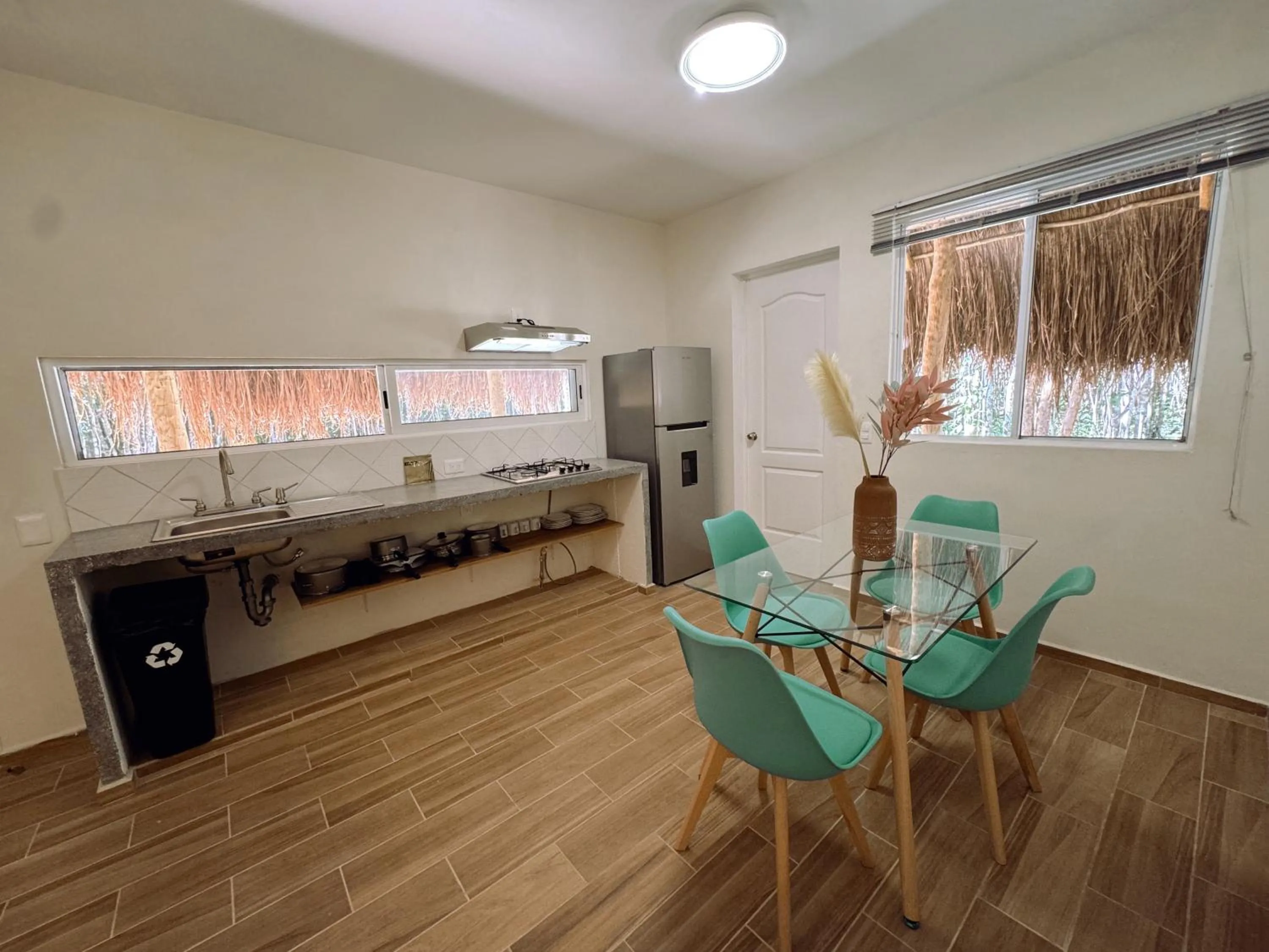 Kitchen or kitchenette in Casa Kaan Calakmul