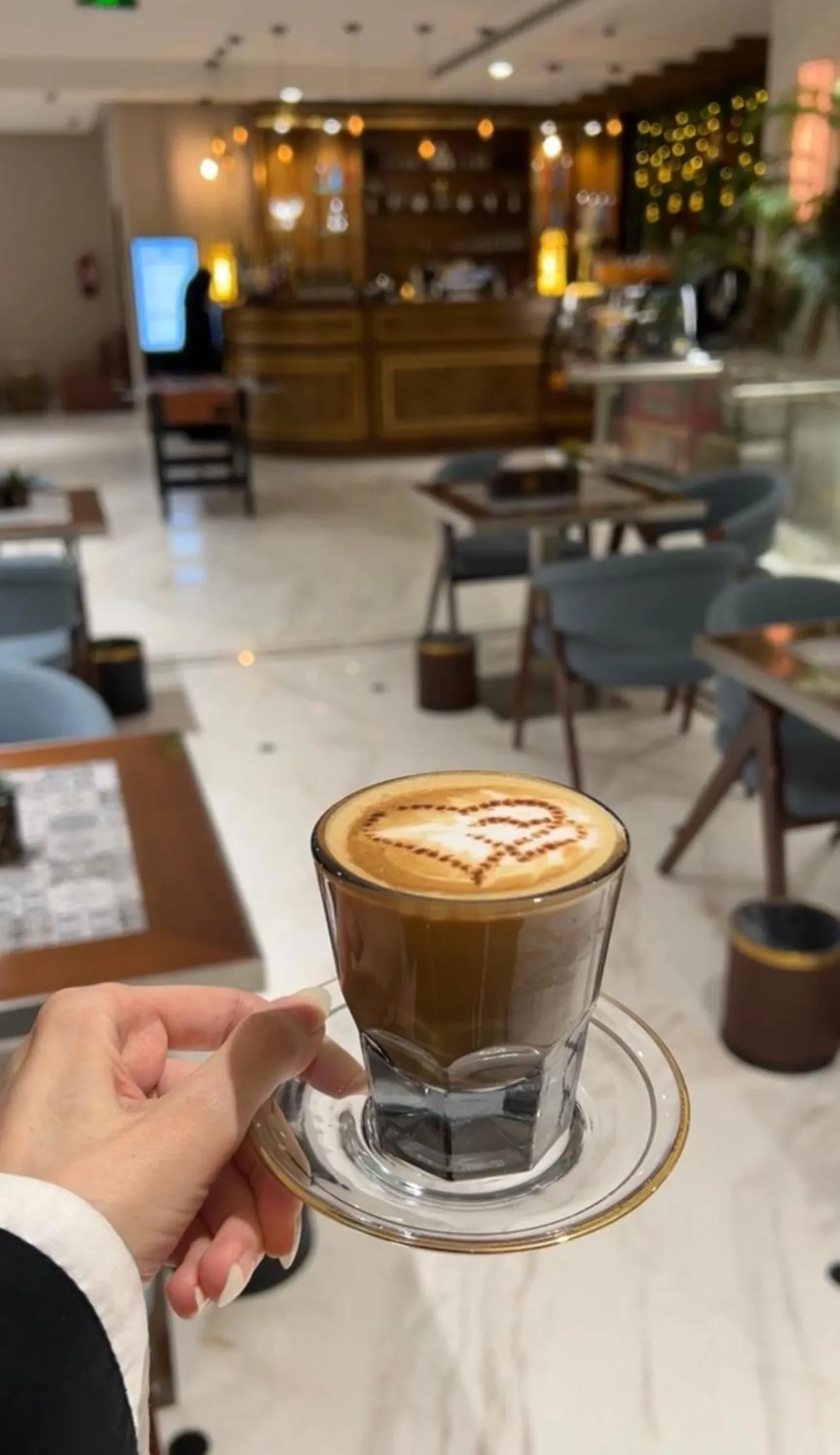 Violet Al Shisha Hotel