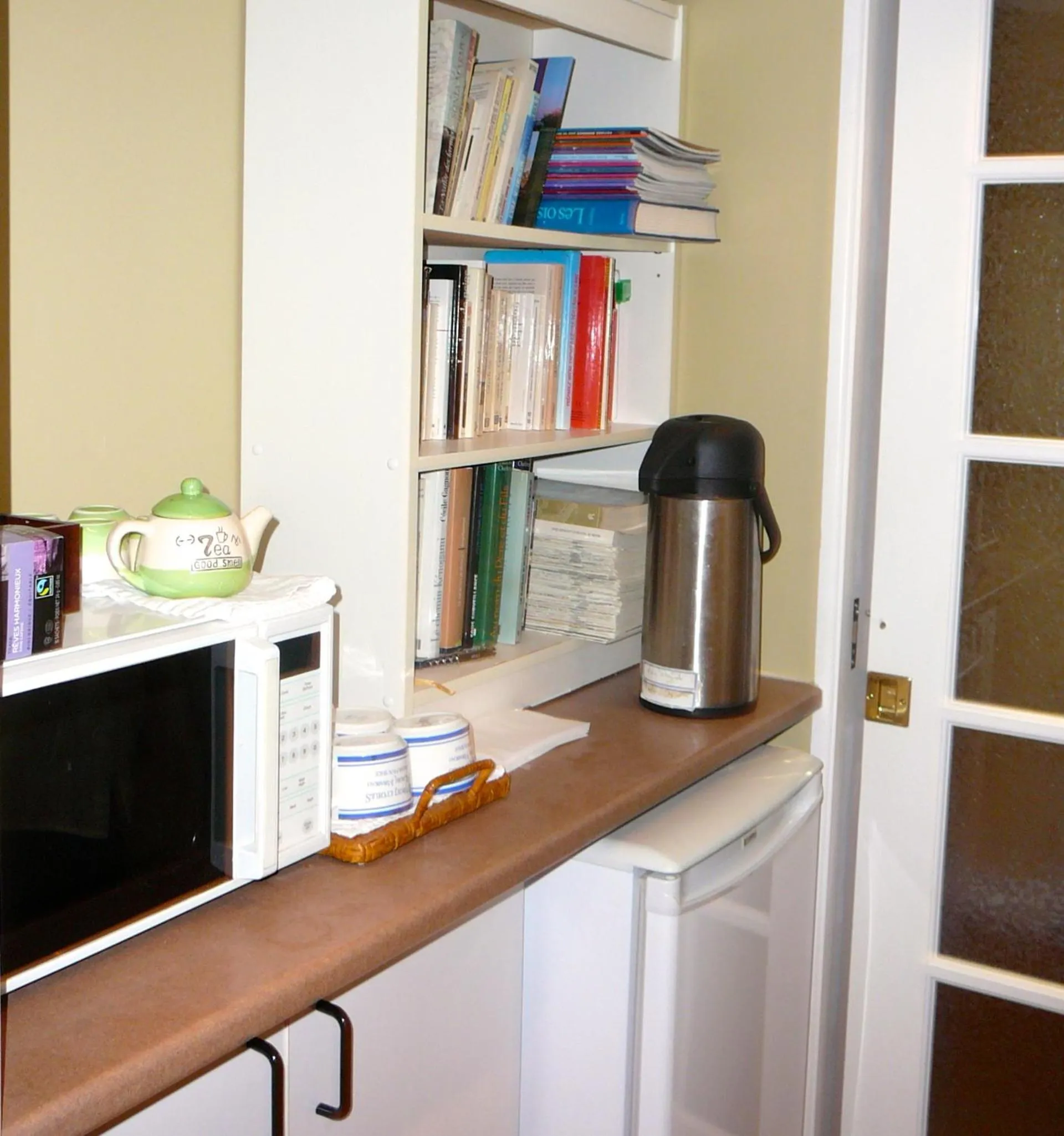 Kitchen or kitchenette in B&B La Bedondaine