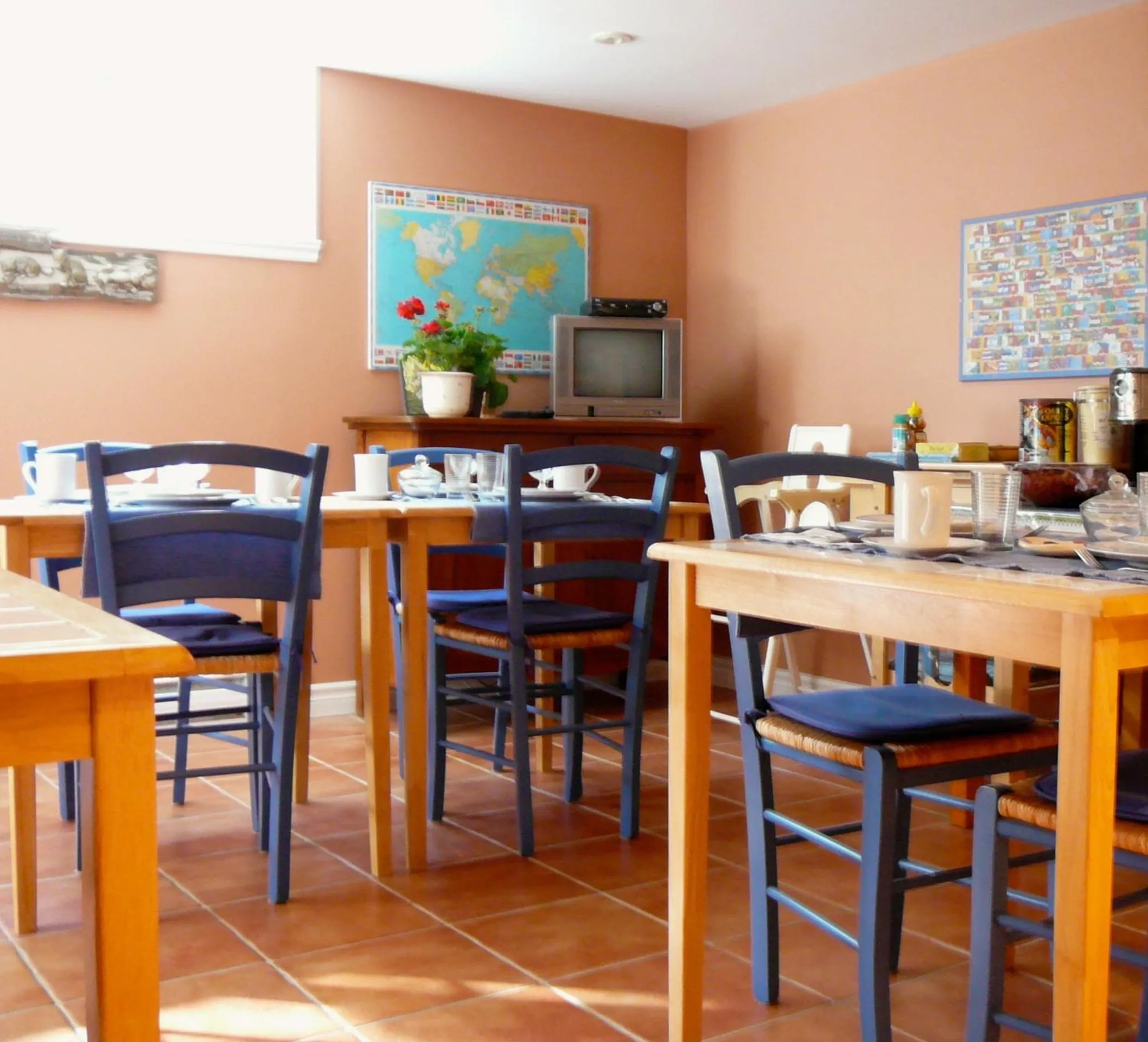 Restaurant/places to eat in B&B La Bedondaine