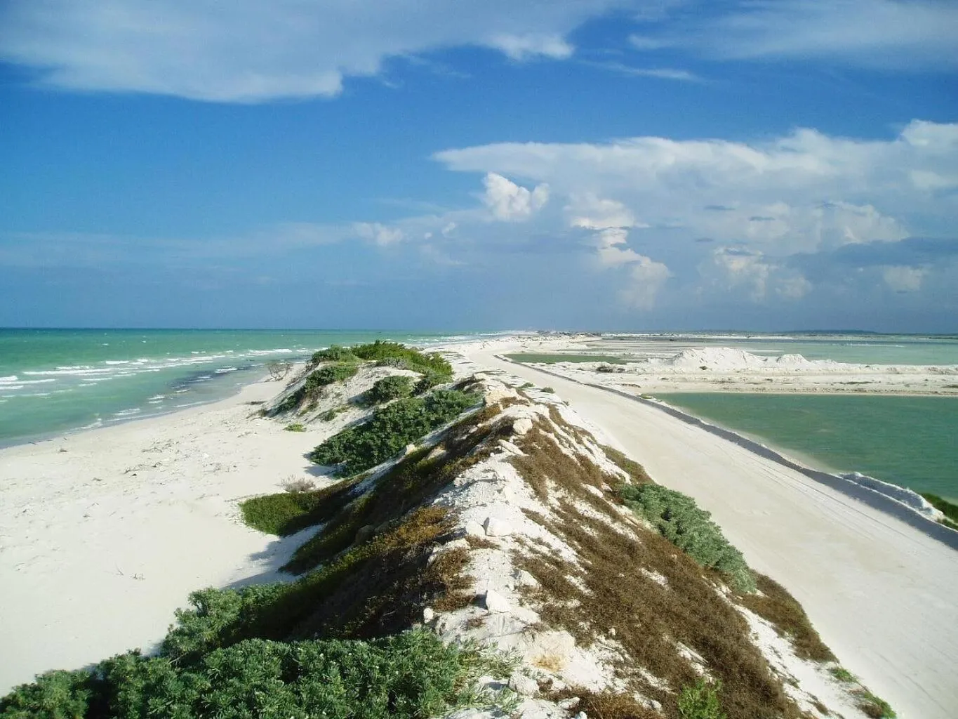 Beach in Antigua Lodge, 70 m from sandy beach
