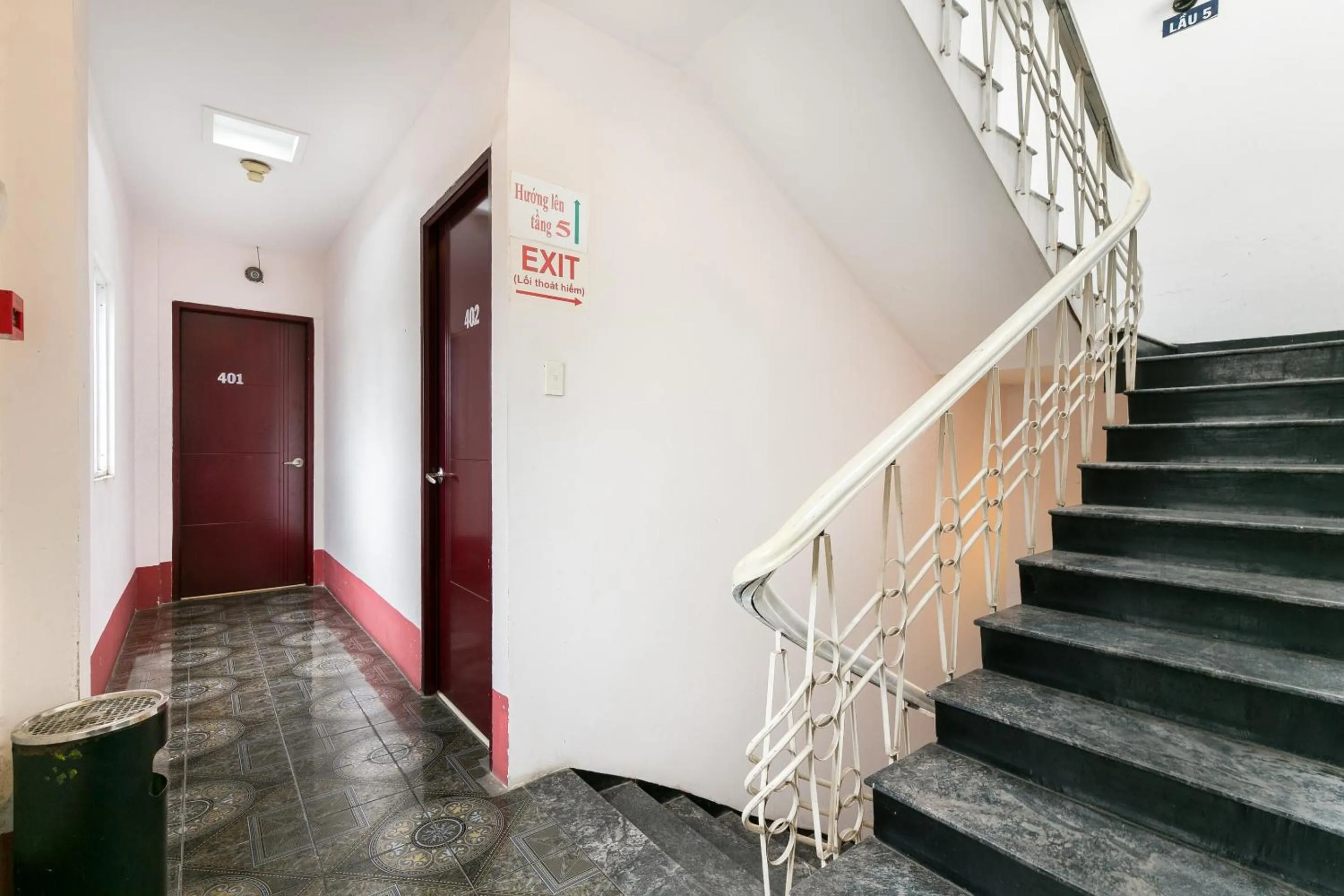 Lobby or reception in OYO 373 Habana Hotel